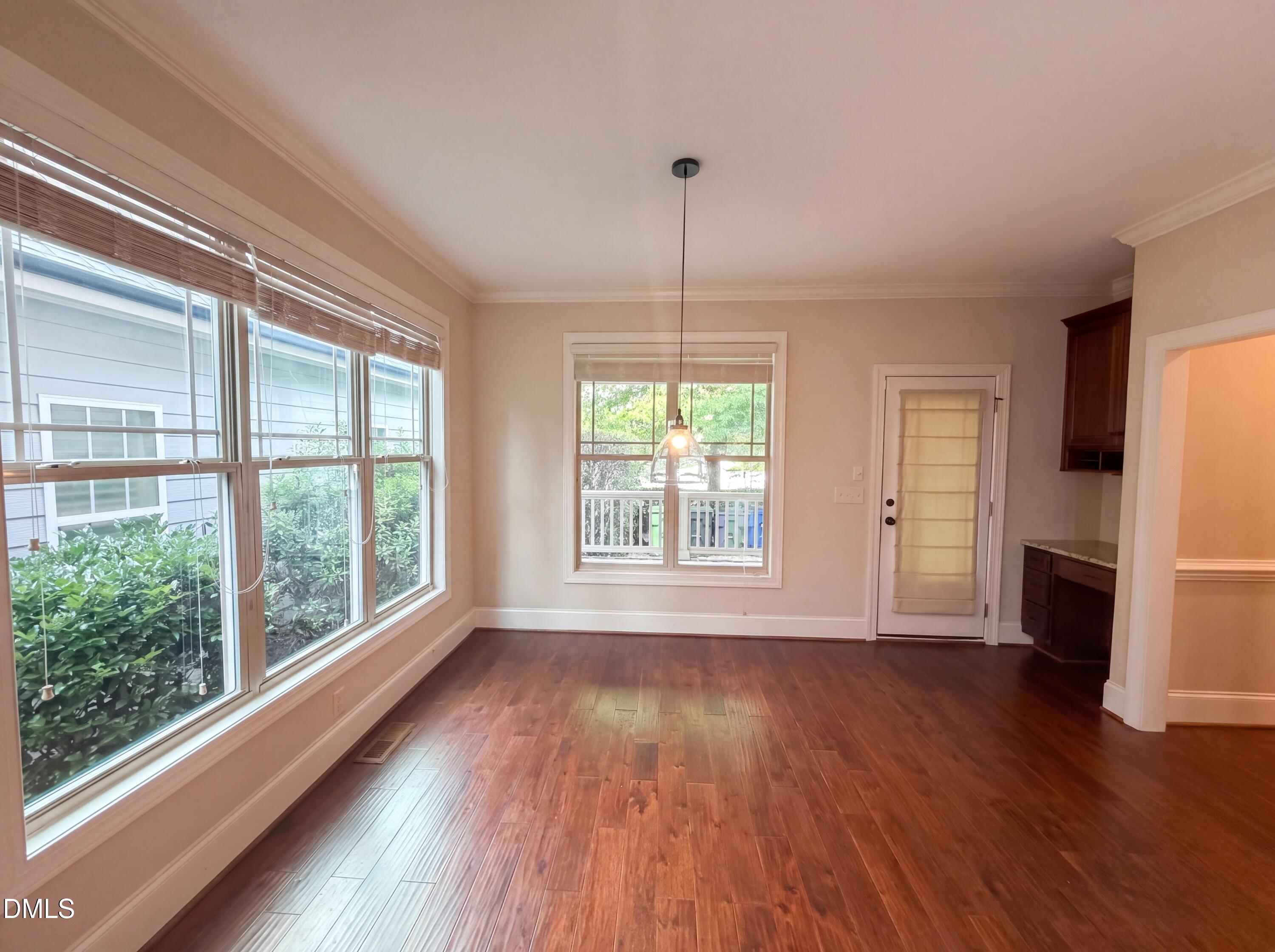 1214 Ileagnes Road Property Photo 6