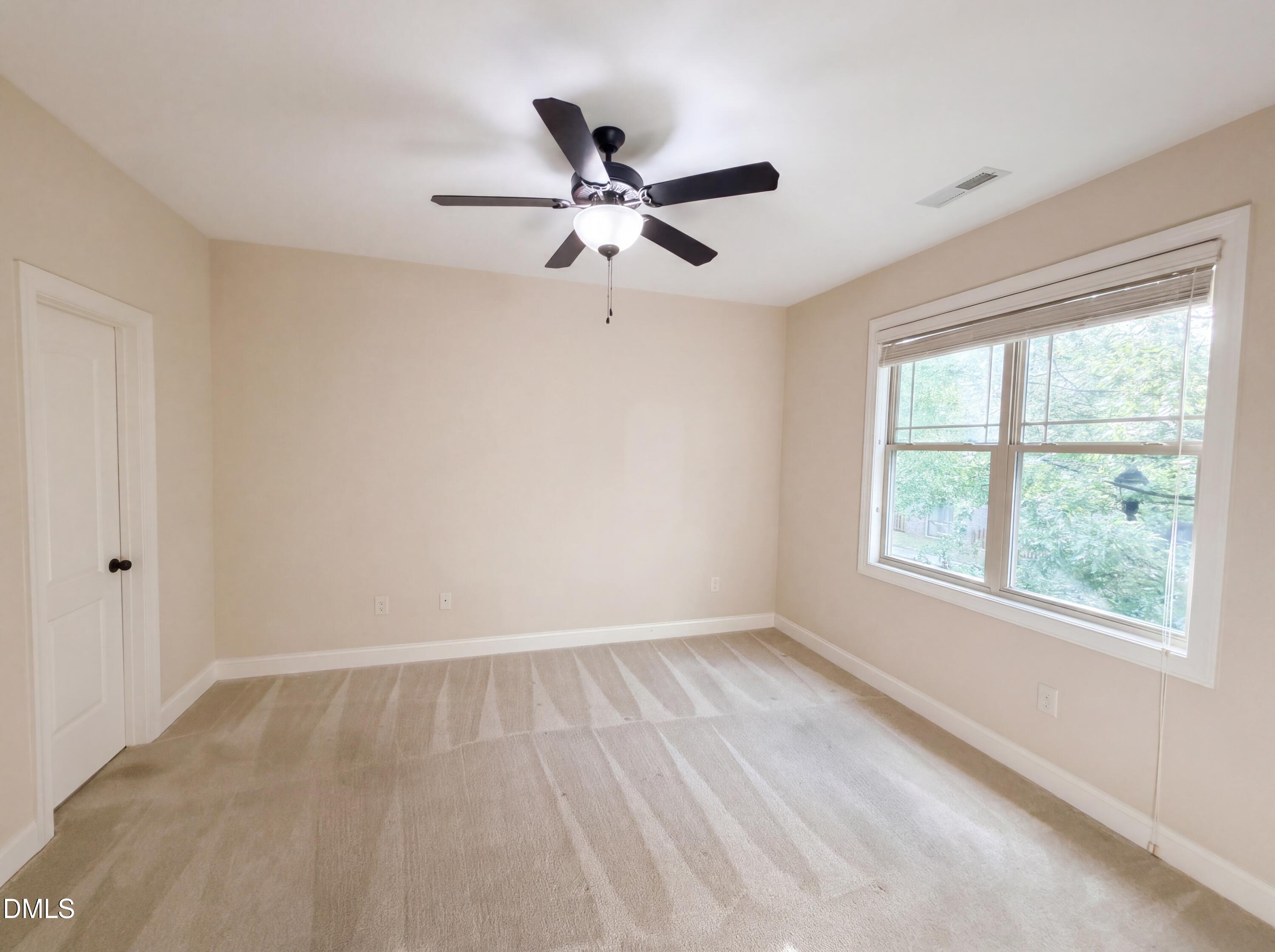 1214 Ileagnes Road Property Photo 12