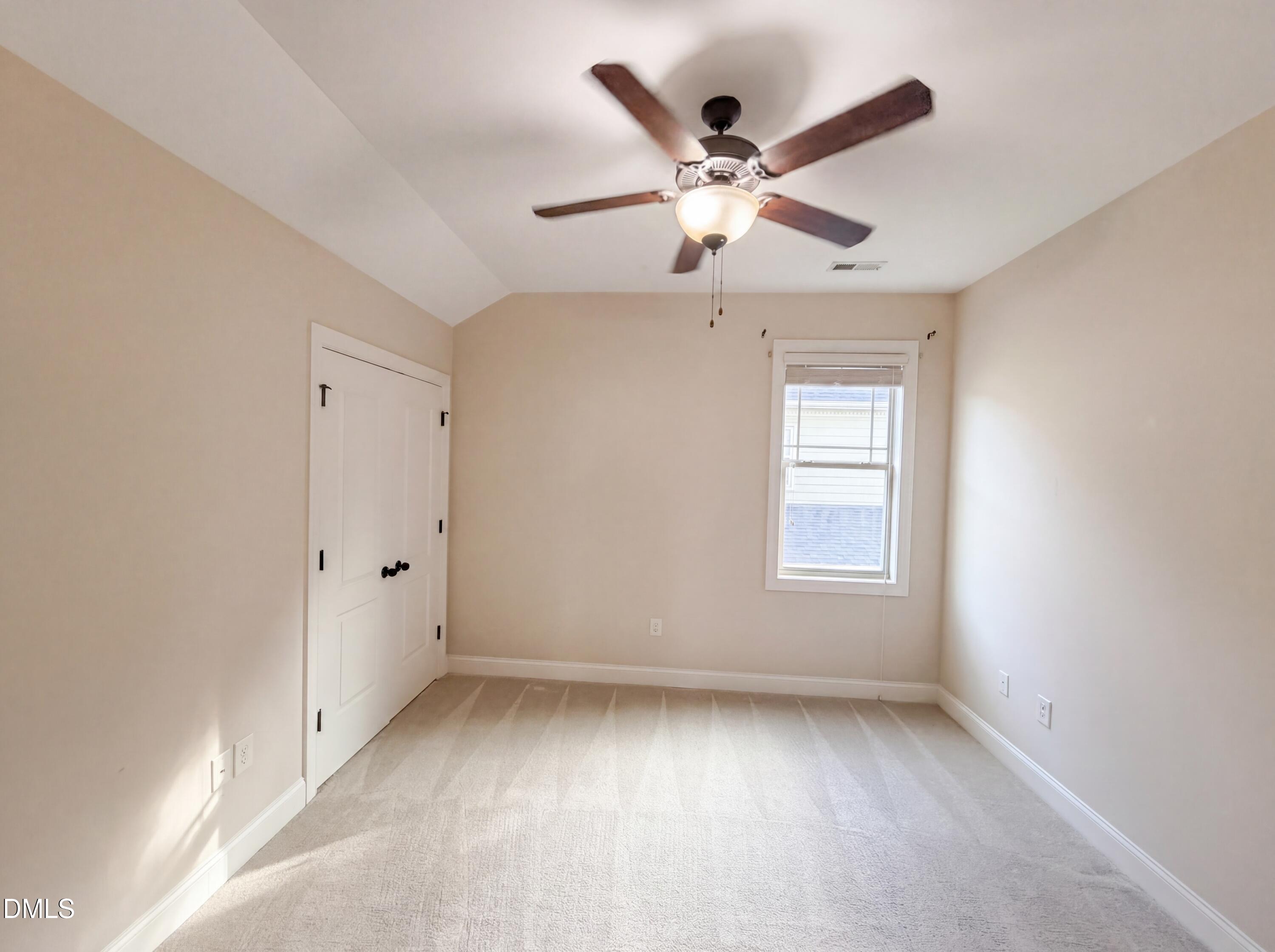 1214 Ileagnes Road Property Photo 17