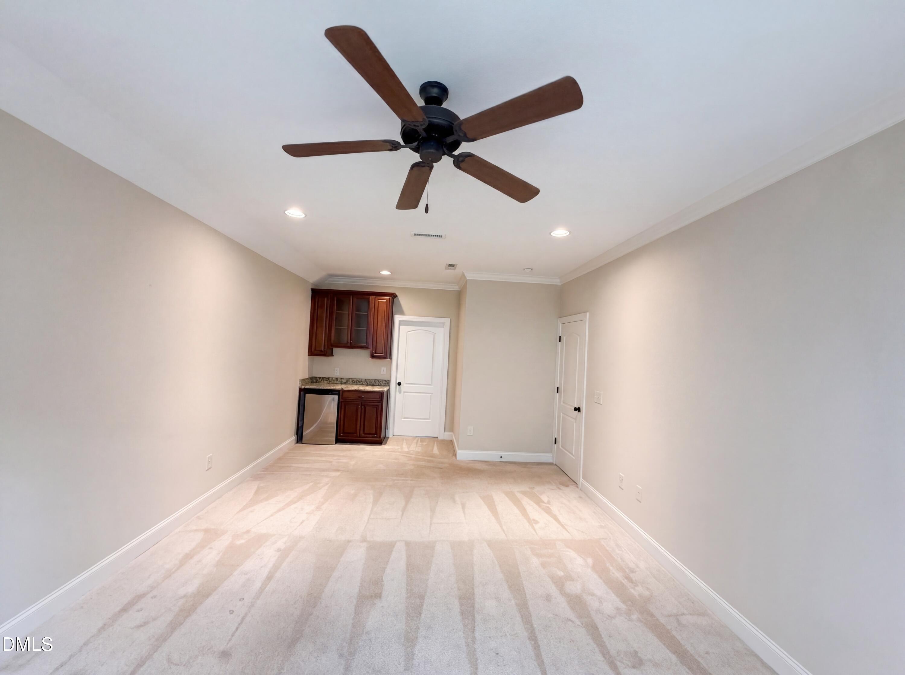 1214 Ileagnes Road Property Photo 18