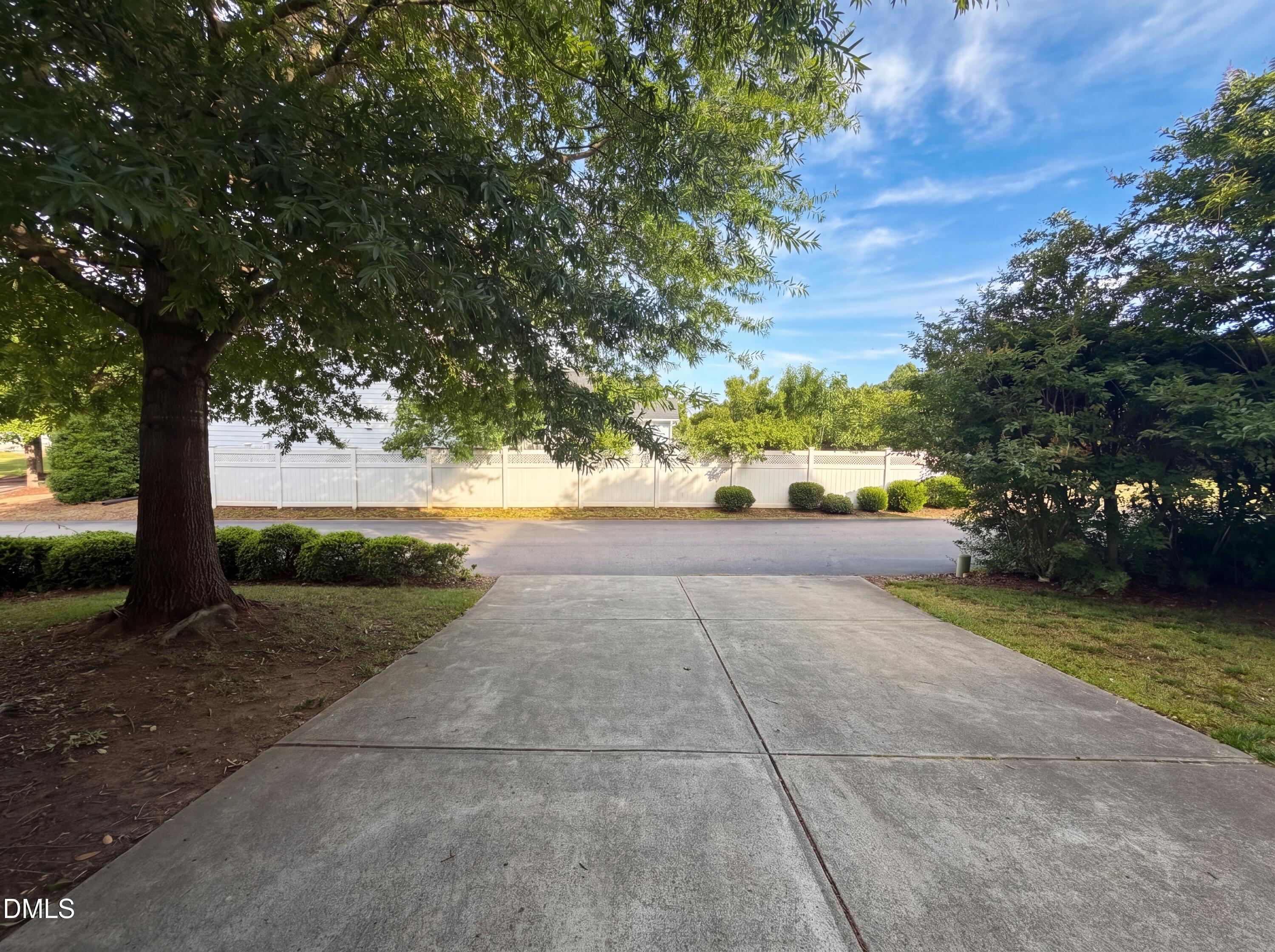 1214 Ileagnes Road Property Photo 19