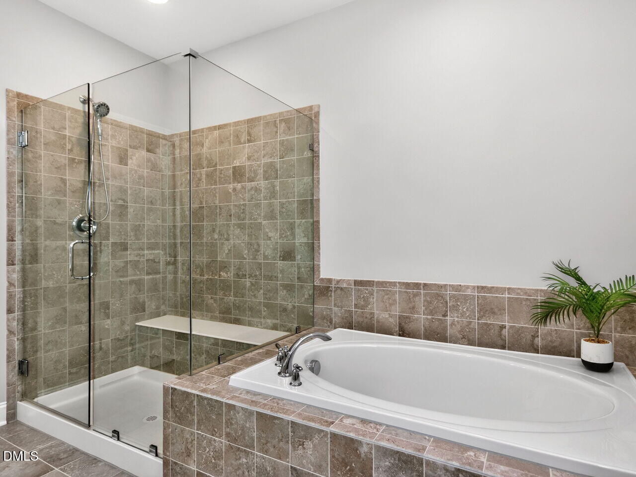 610 Balsam Fir Drive Property Photo 19