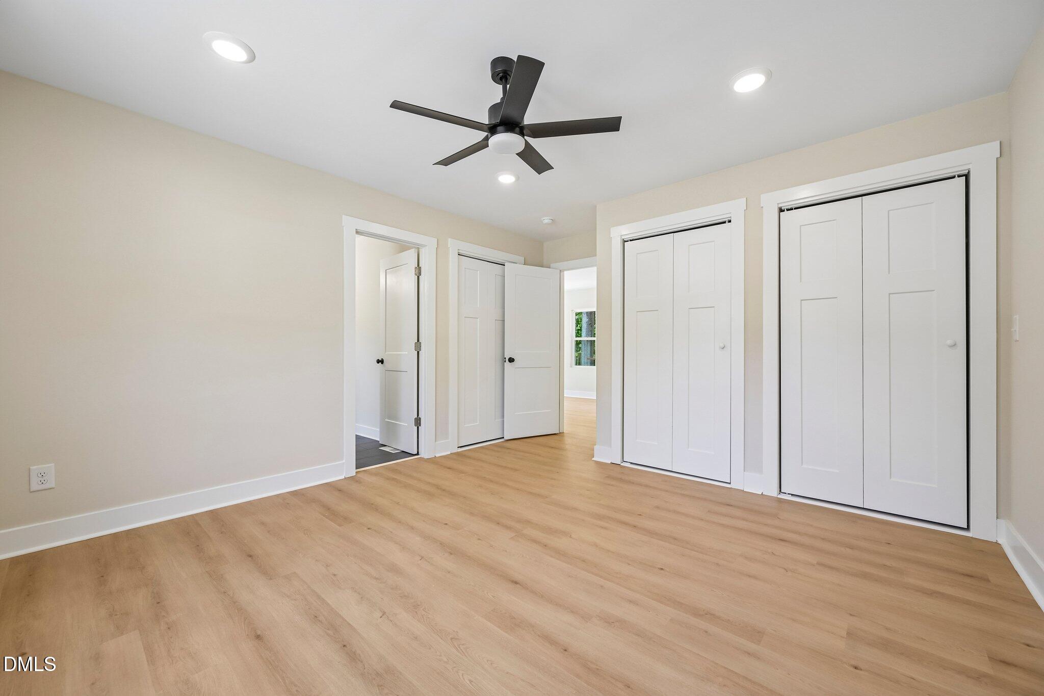 700 Berwyn Avenue Property Photo 17