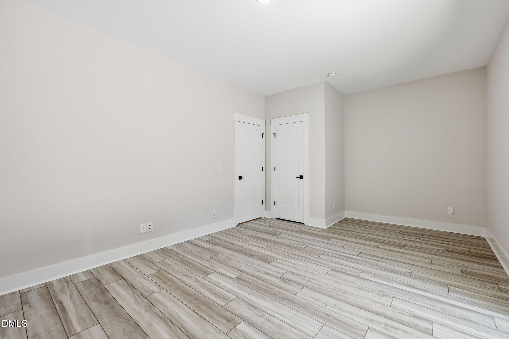 1114 Bacchanal Lane Property Photo 8