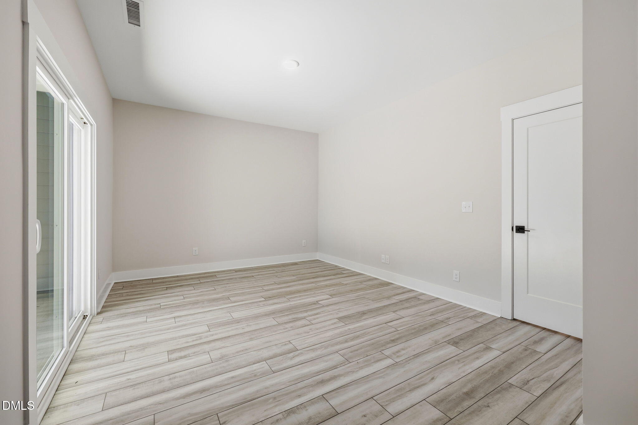 1114 Bacchanal Lane Property Photo 9