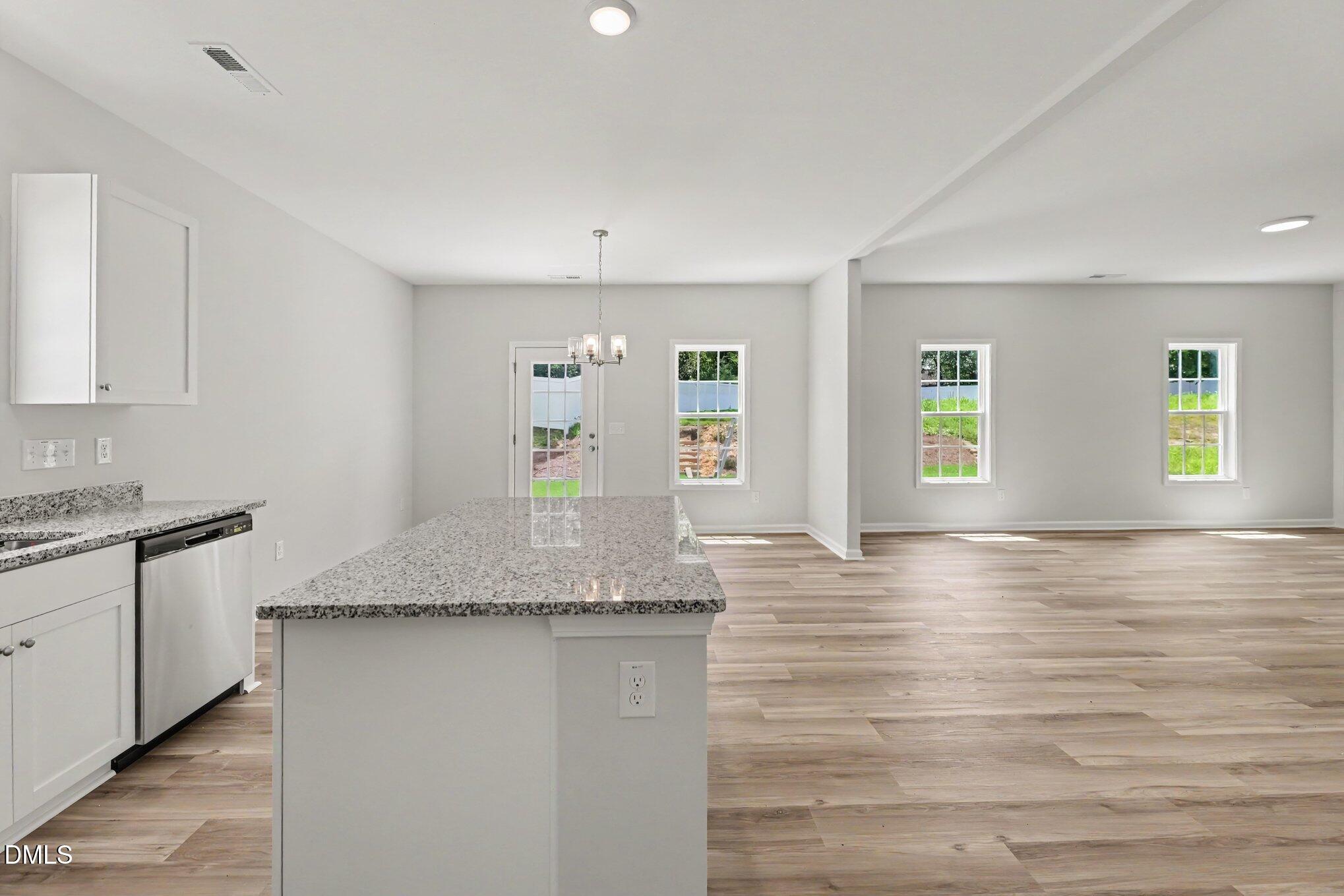 75 Crossvine Street (7) Property Photo 12