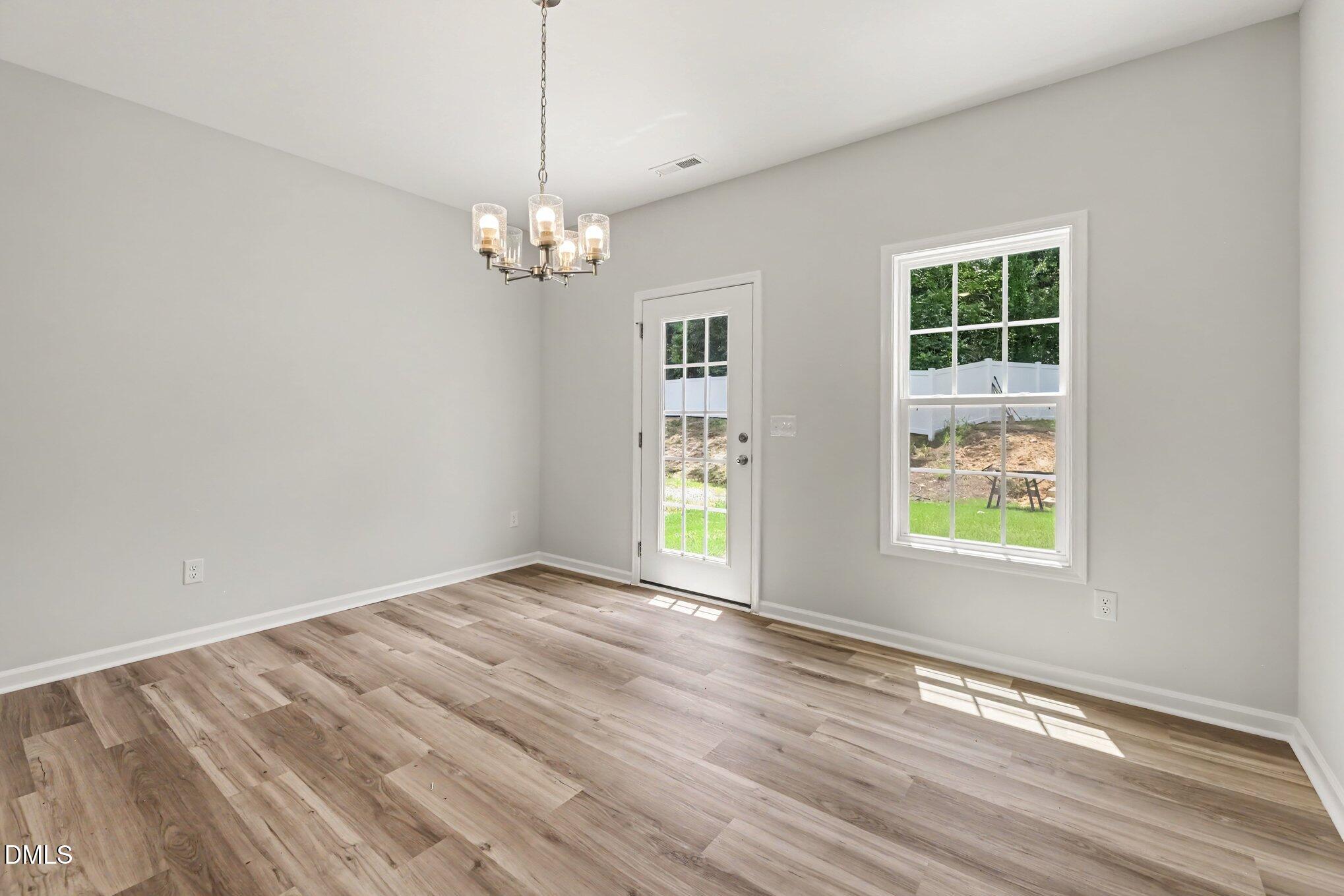 75 Crossvine Street (7) Property Photo 14