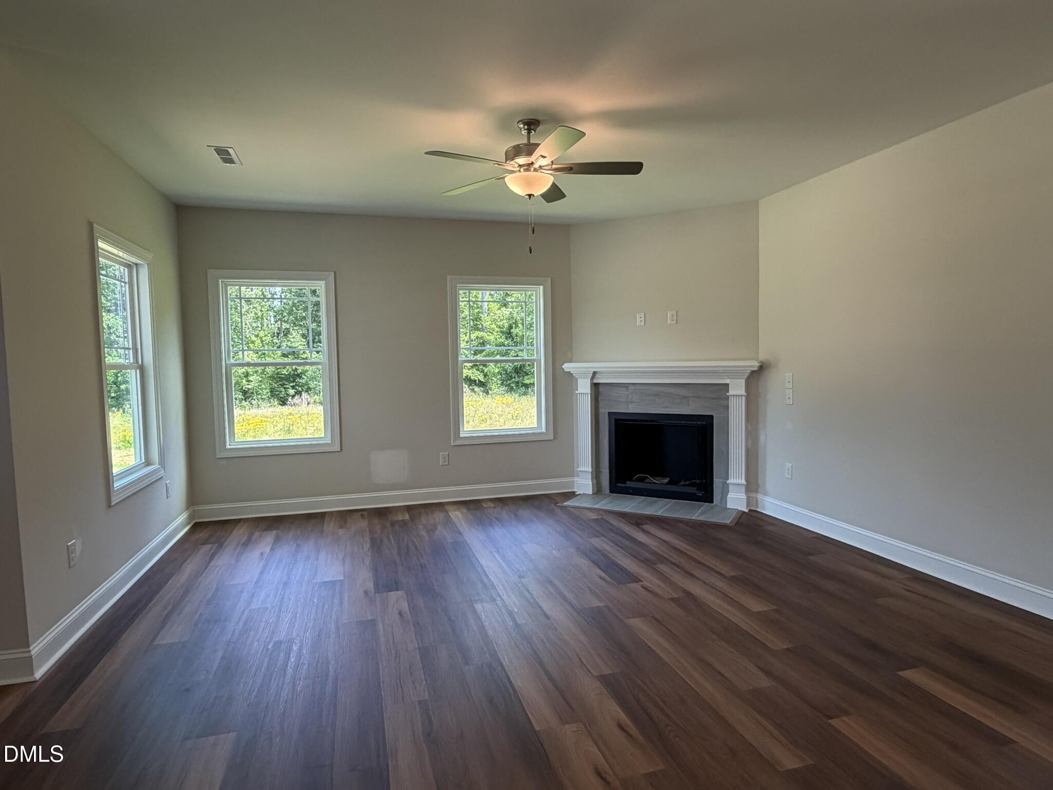 198 Hot Springs Way Property Photo 5