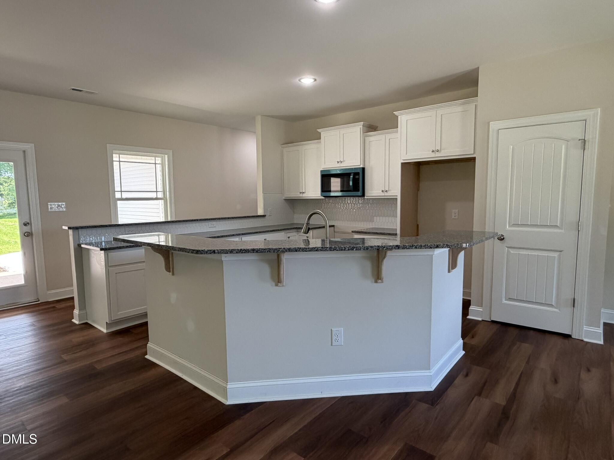 198 Hot Springs Way Property Photo 7