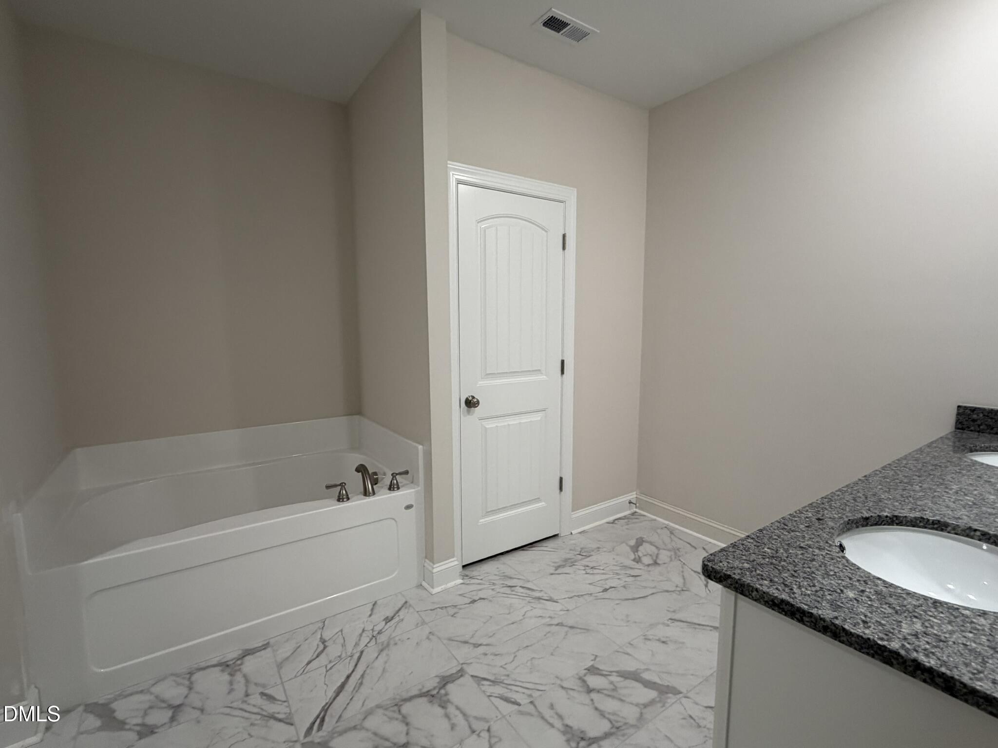 198 Hot Springs Way Property Photo 15