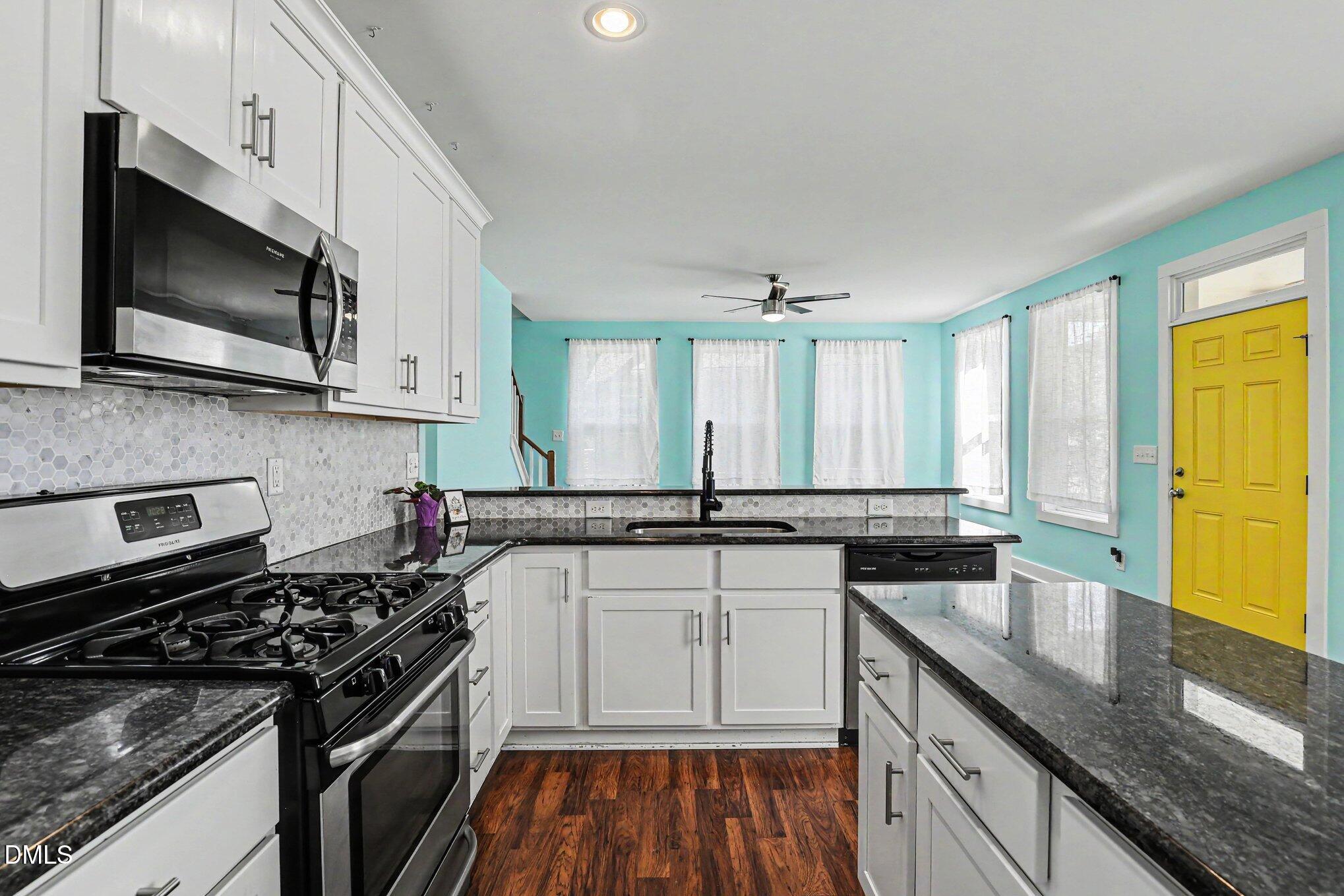 1511 Sassafras Hill Street Property Photo 21