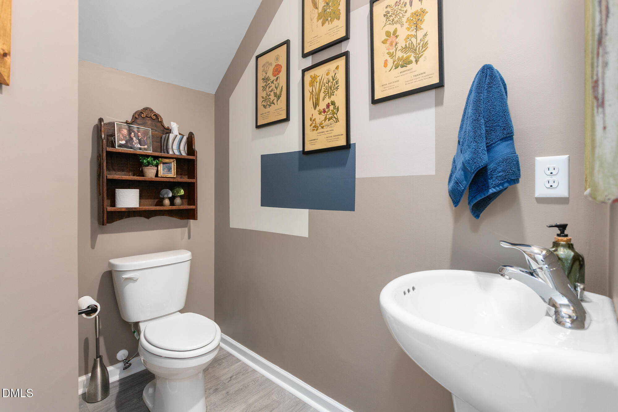 1695 Collie Drive Property Photo 15