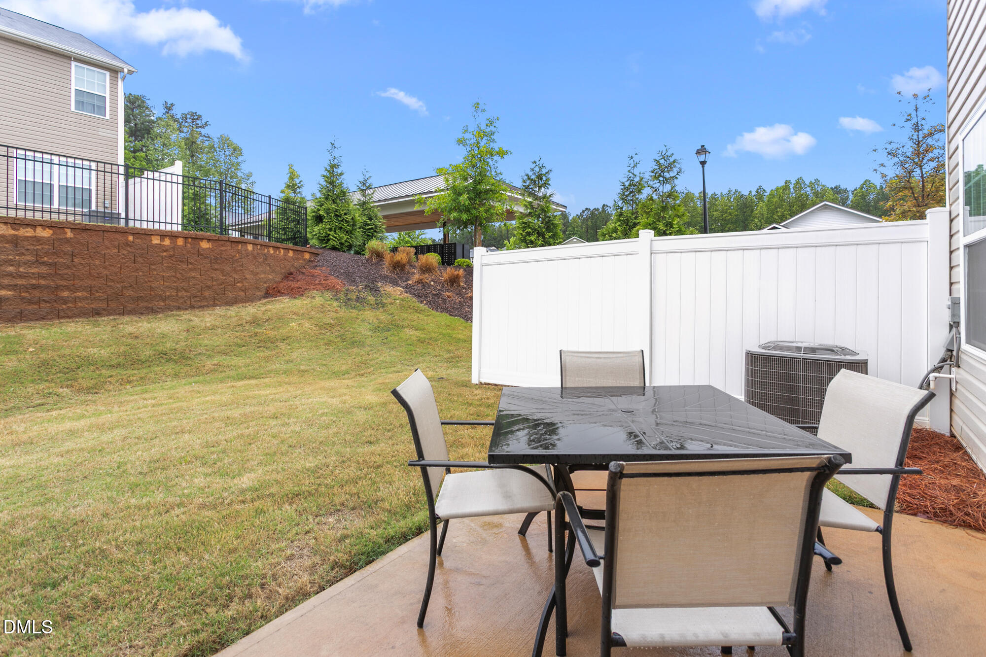 1695 Collie Drive Property Photo 28