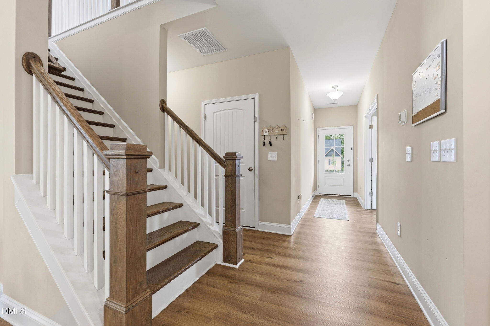 5345 Salem Woods Drive Property Photo 4