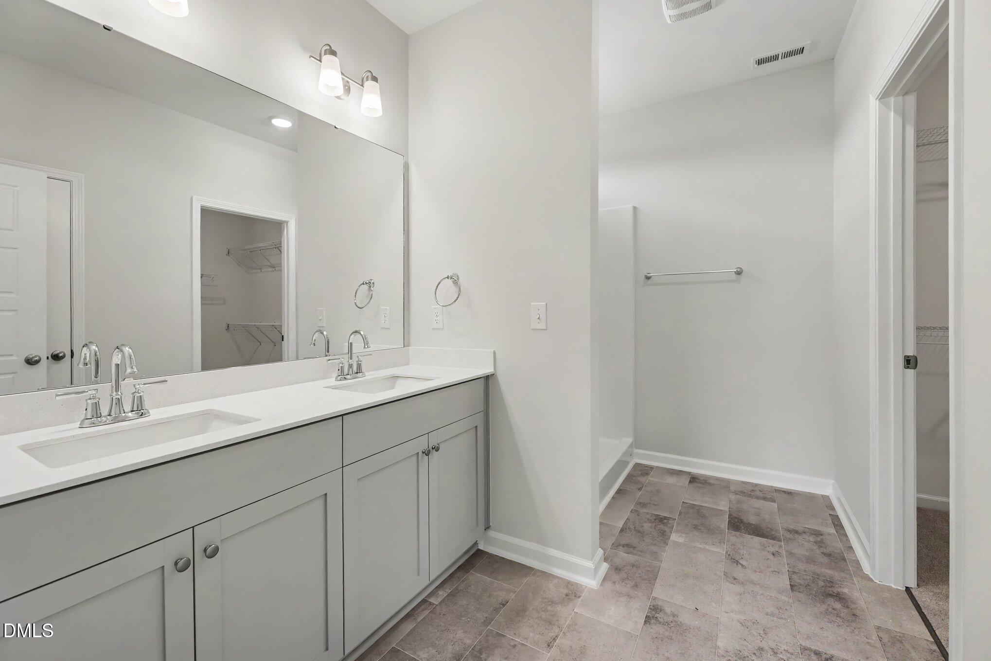 38 Fiddleneck Court (41) Property Photo 18
