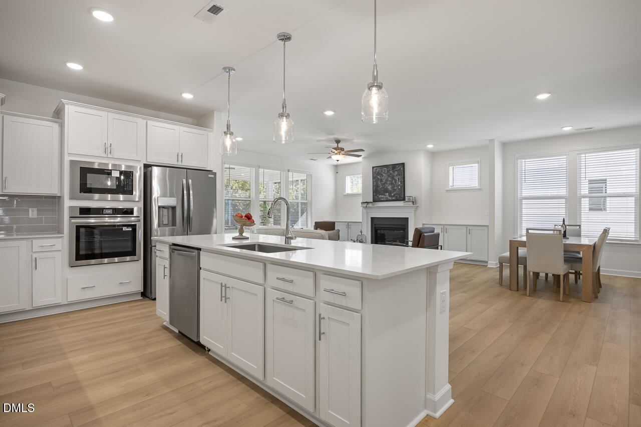 824 Diana Victoria Court Property Photo 16