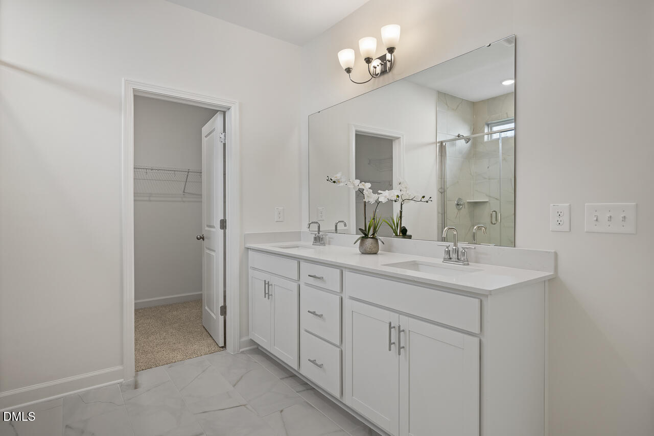 824 Diana Victoria Court Property Photo 24