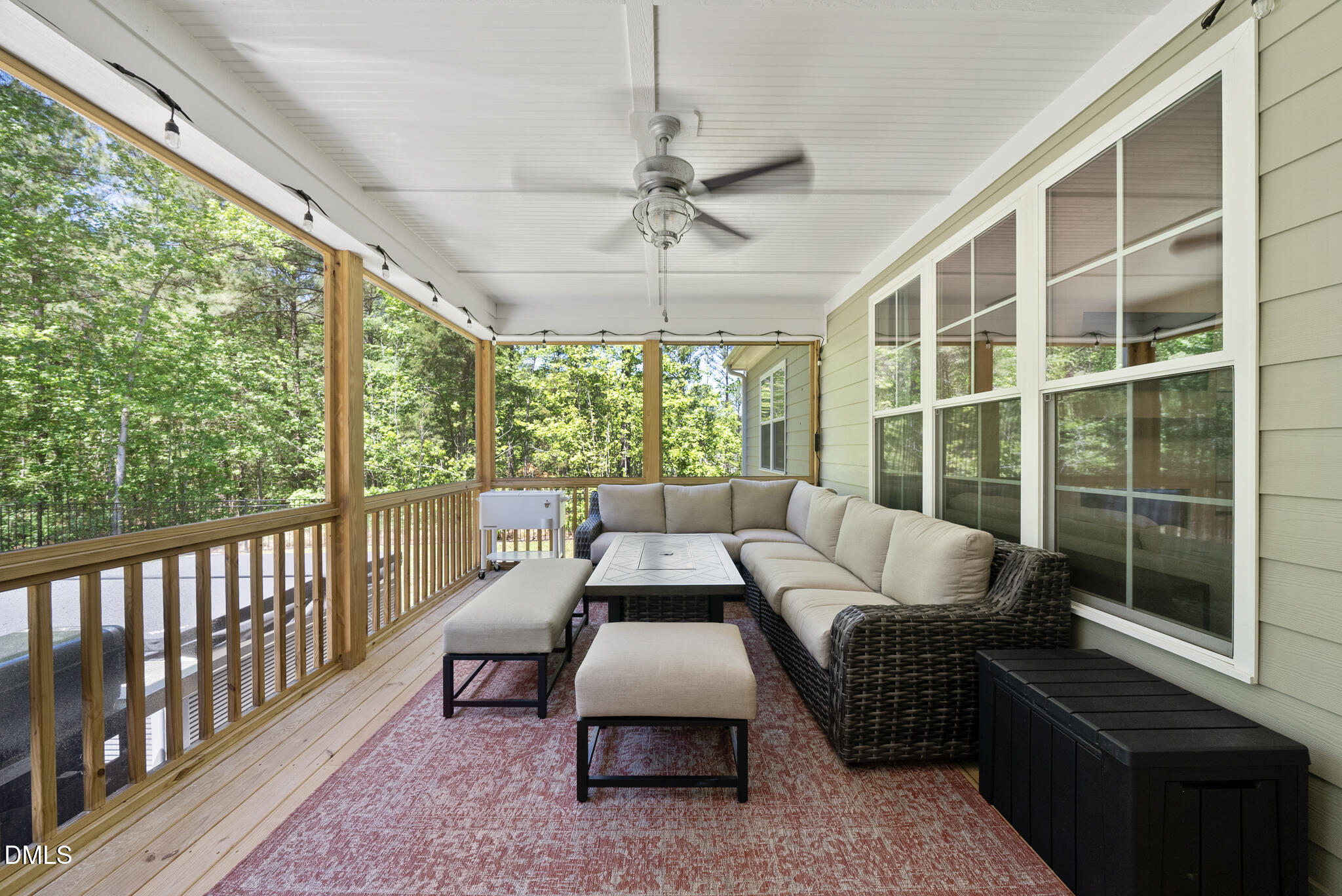 245 Whistlers Cove Property Photo 12