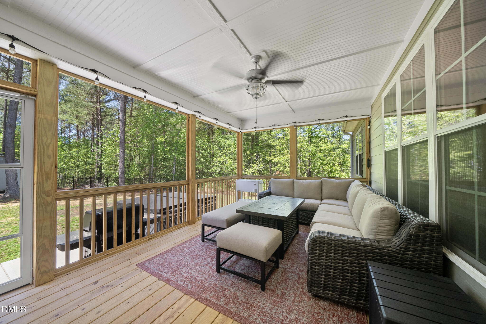 245 Whistlers Cove Property Photo 13