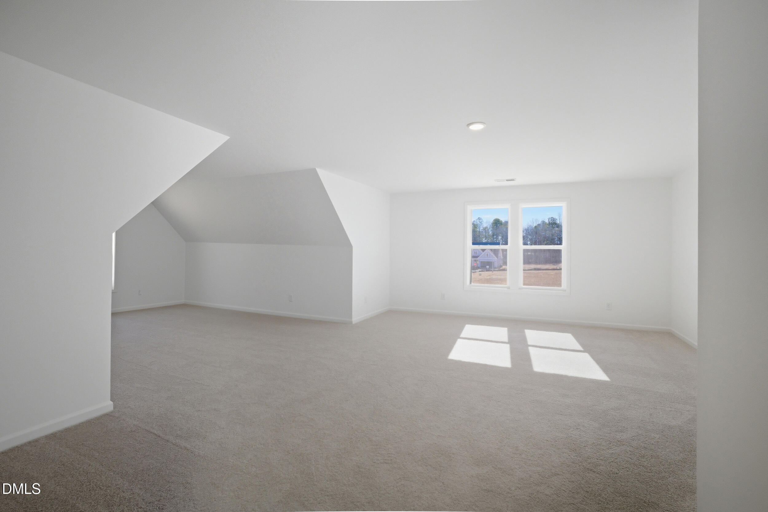 2329 Fleming Road Property Photo 16