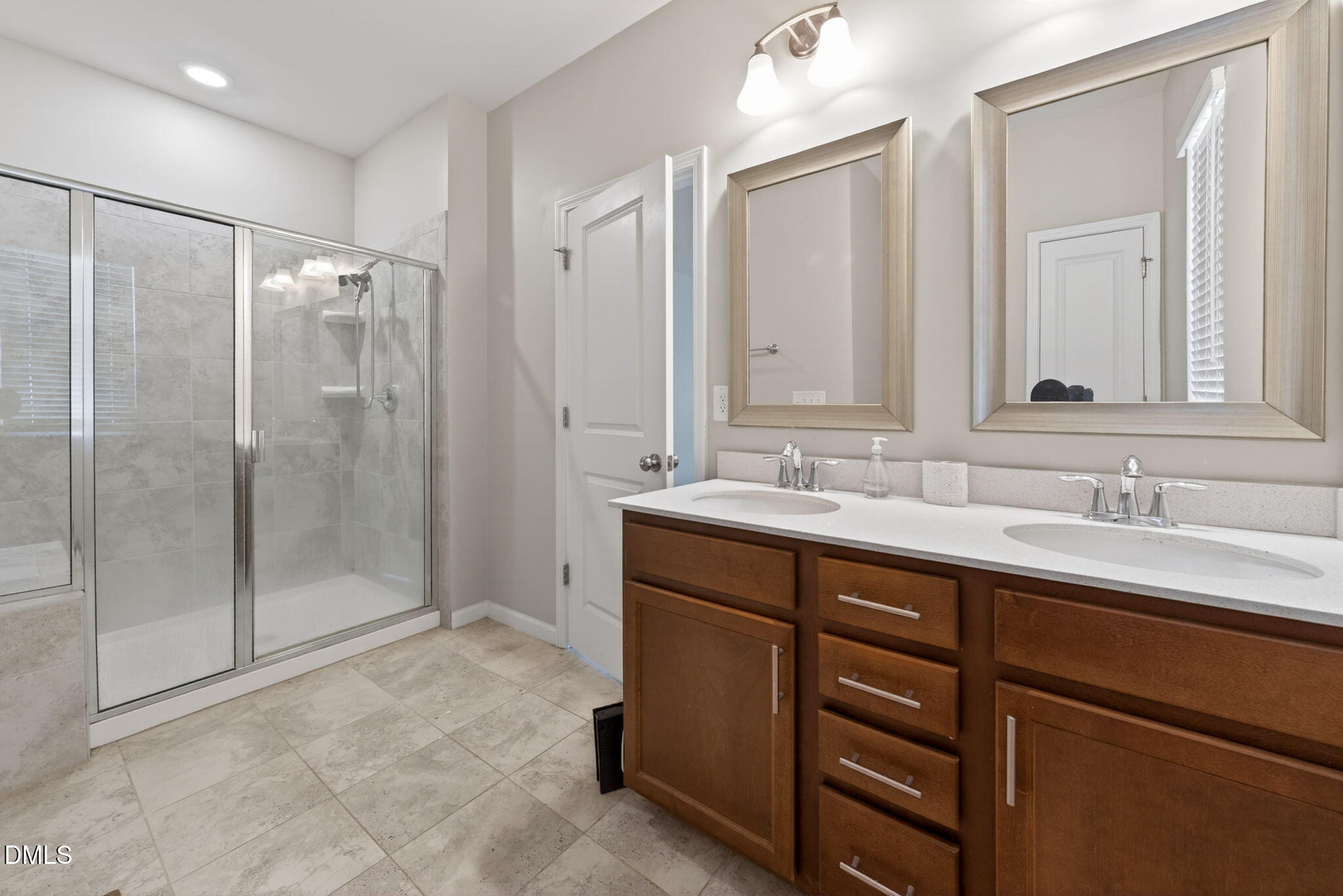 1021 Brightskies Street Property Photo 25