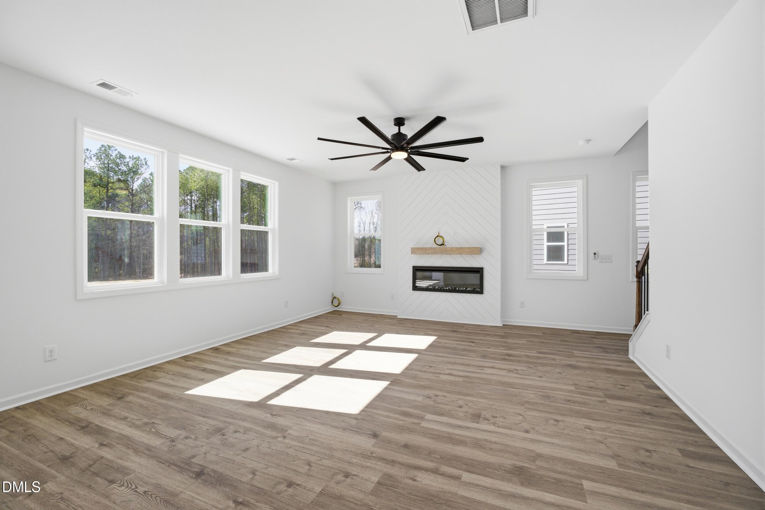 372 Brindle Drive Property Photo 11