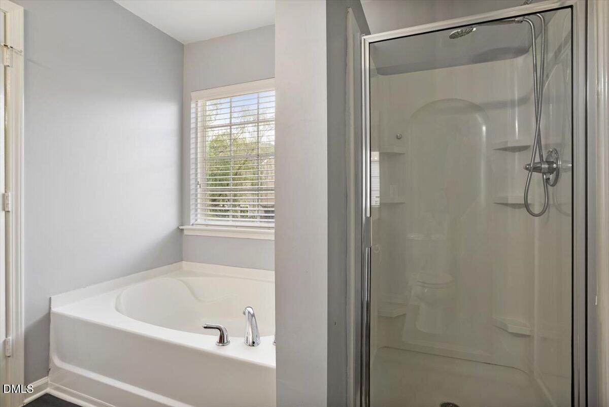 205 Amacord Way Property Photo 34