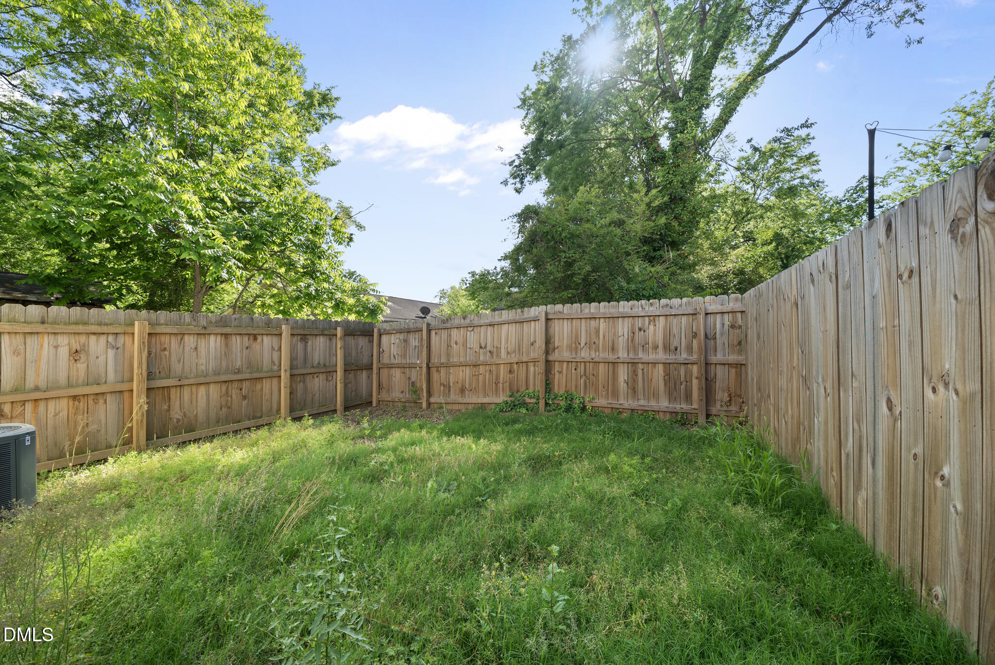 808 Vardaman Street Property Photo 17
