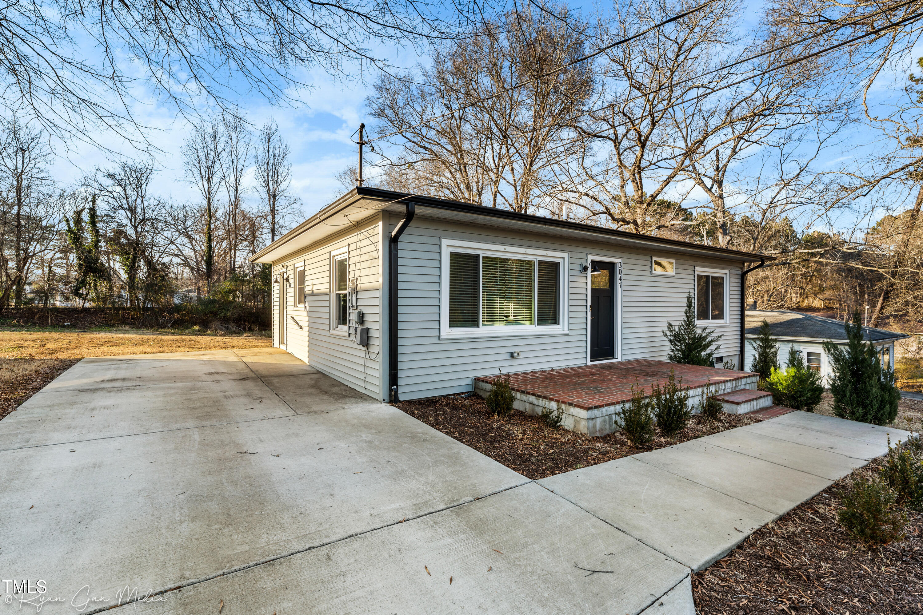 3047 Forrester Street Property Photo 6