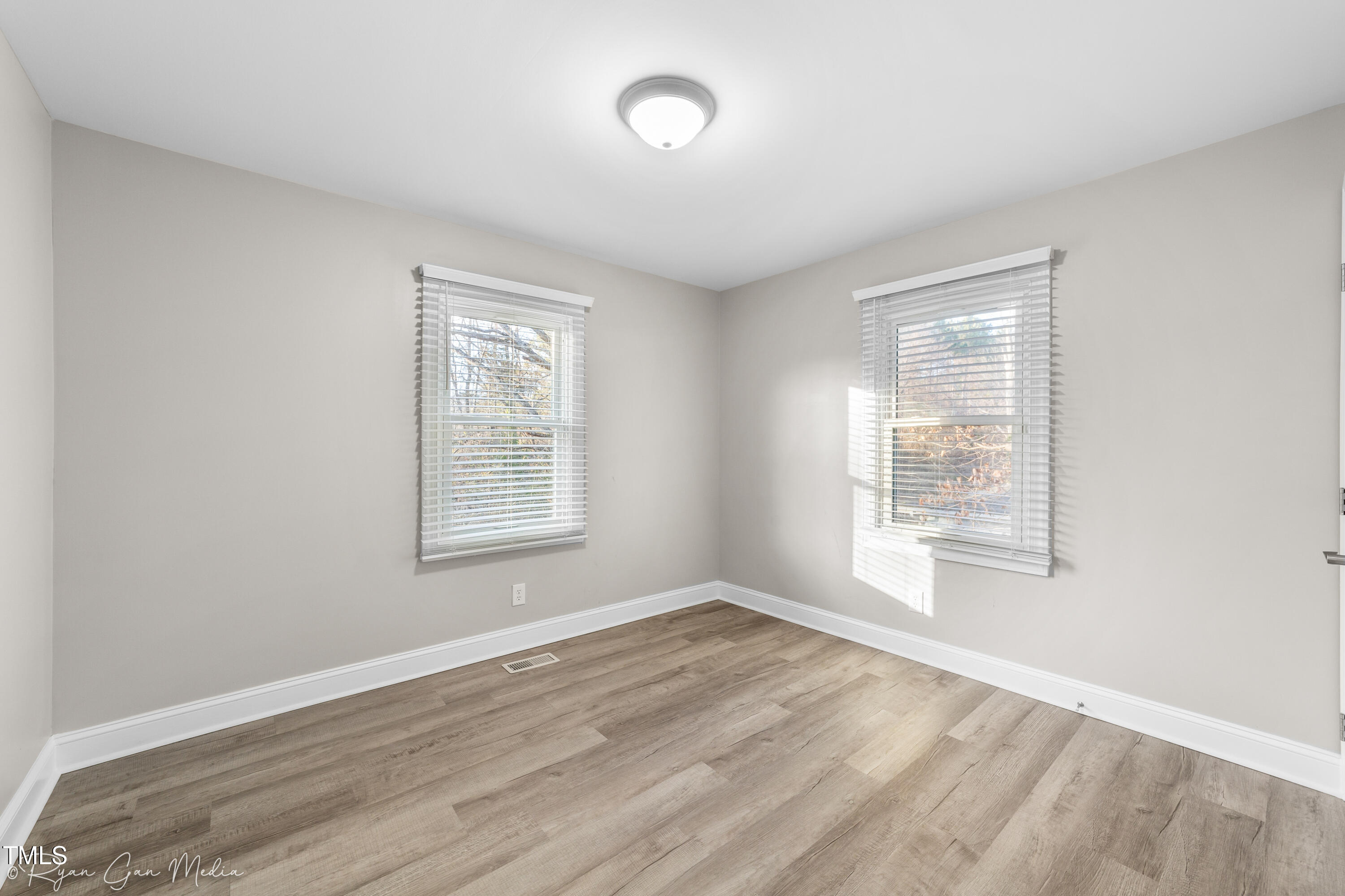 3047 Forrester Street Property Photo 15