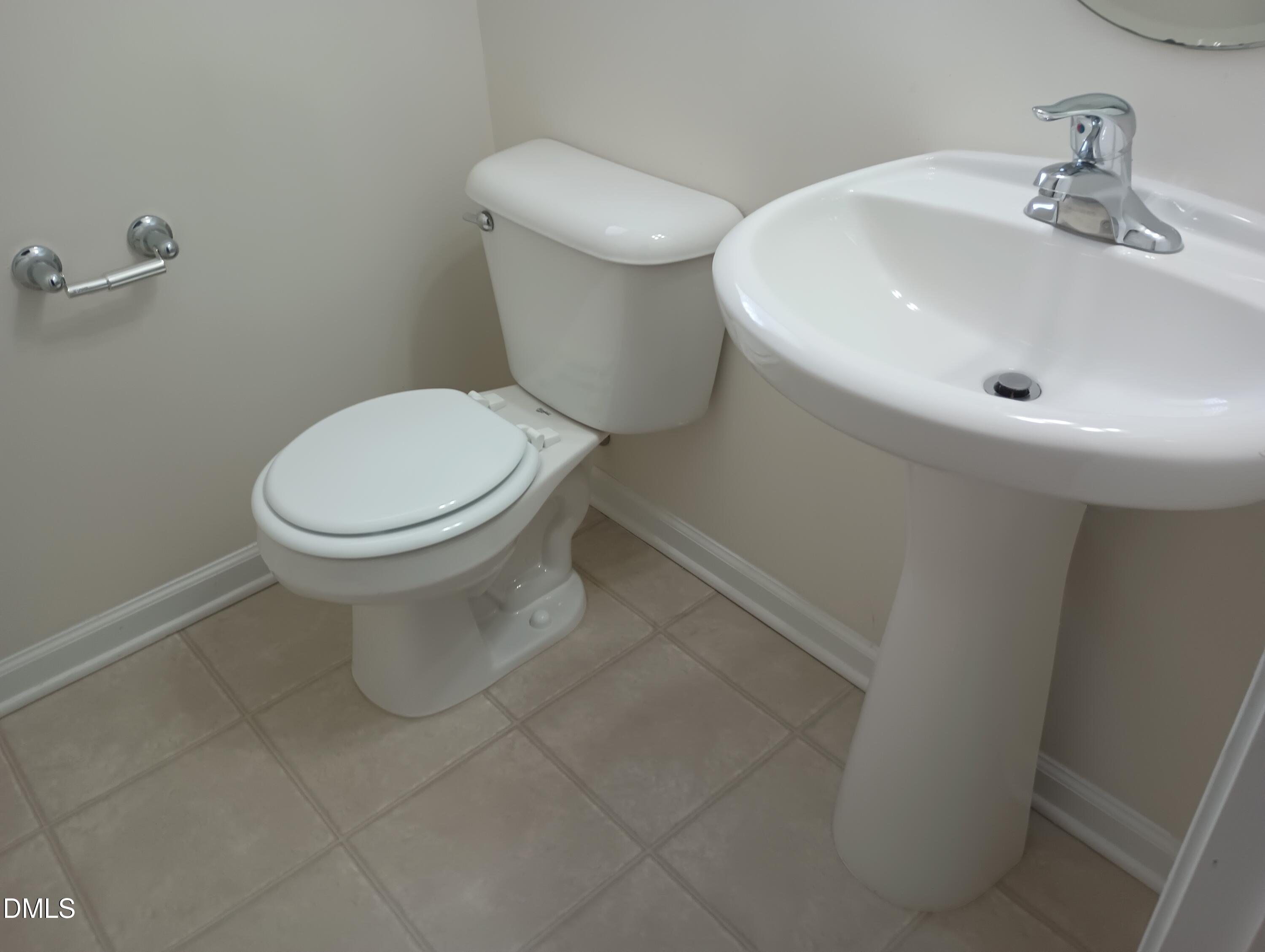 421 Madison Avenue Property Photo 13