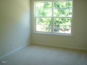 421 Madison Avenue Property Photo 14
