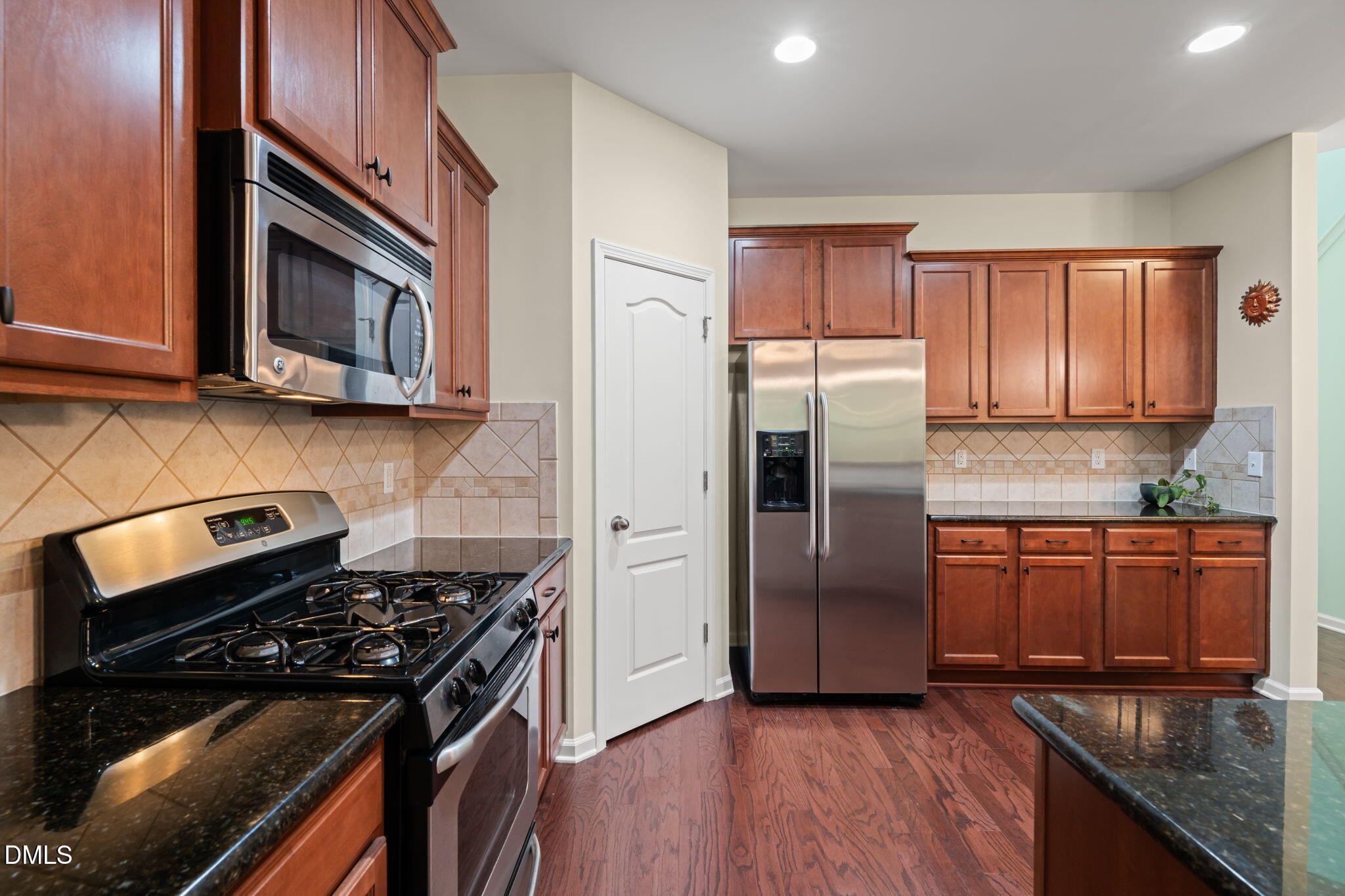 8224 Primanti Boulevard Property Photo 4