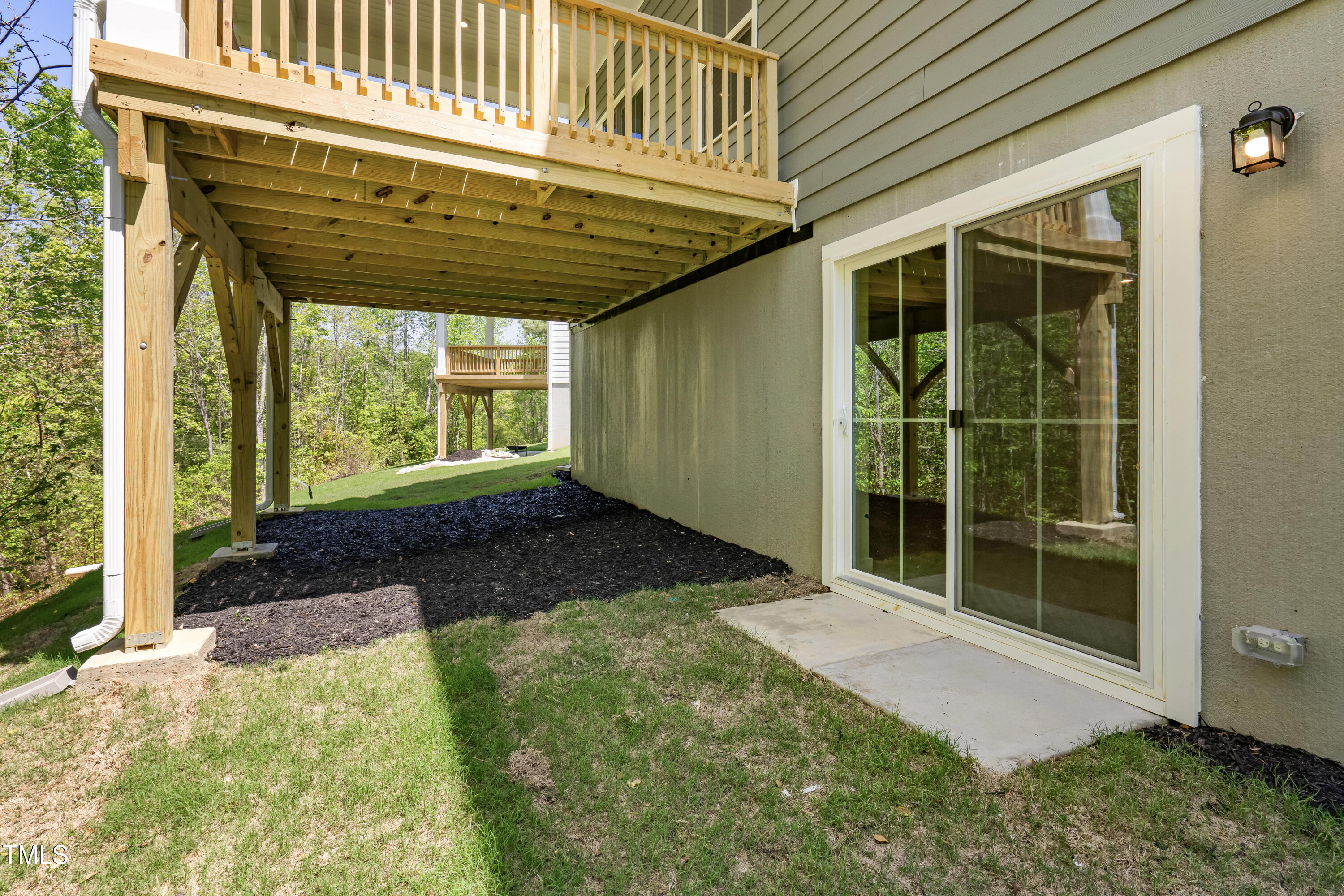 569 Freedom Trail Drive Property Photo 41