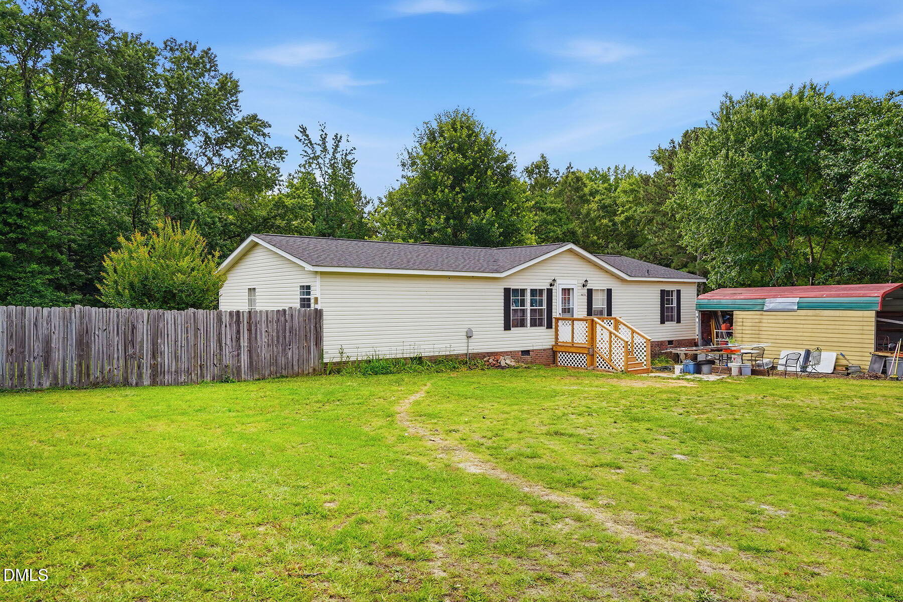 8876 S Creek Road Property Photo 1