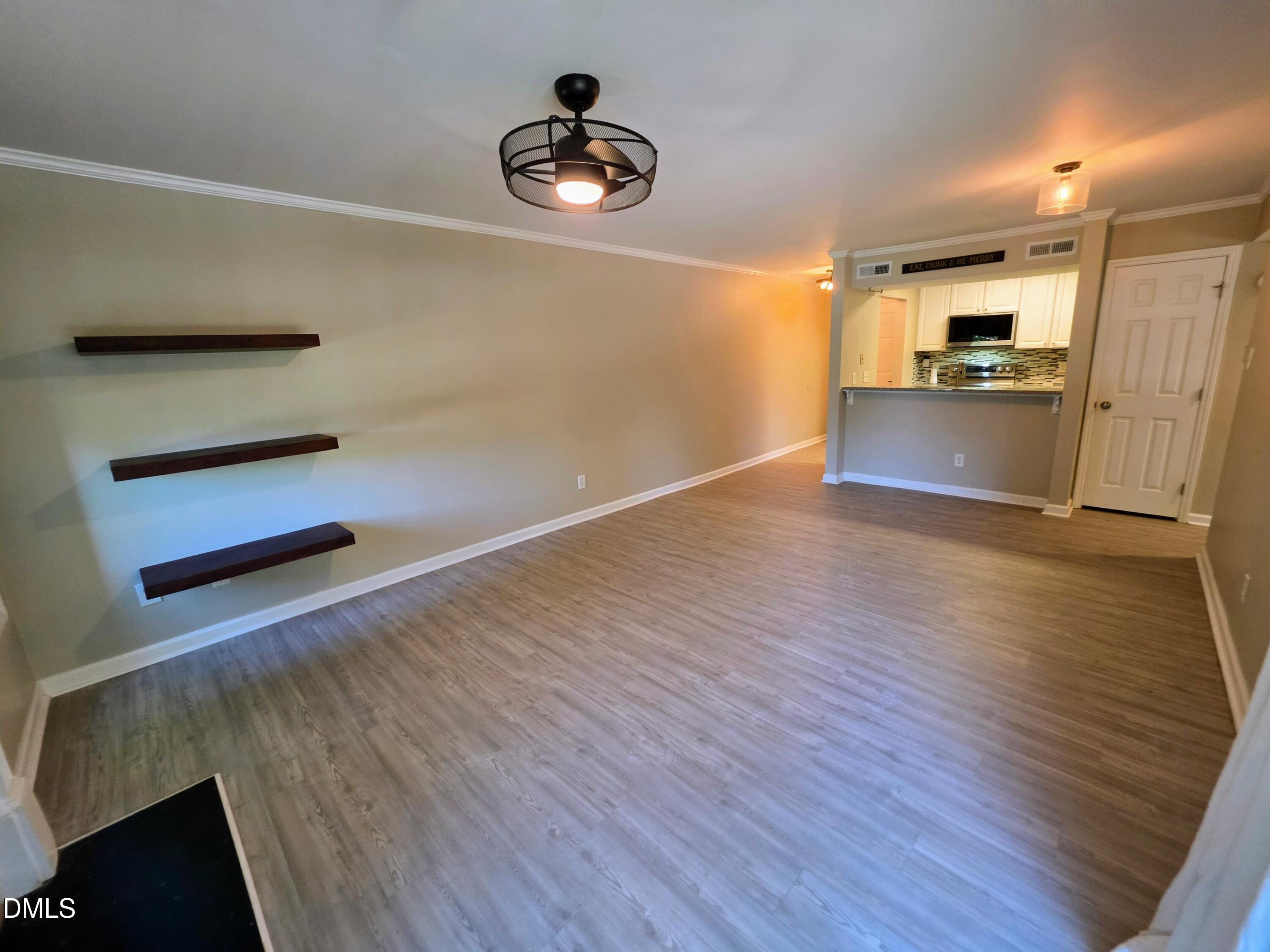 3803 Chimney Ridge Place Apt 004 Property Photo 5