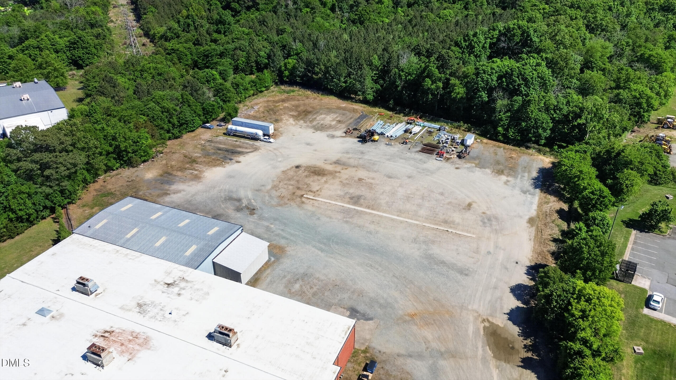 410 E Interstate Service Road Property Photo 27