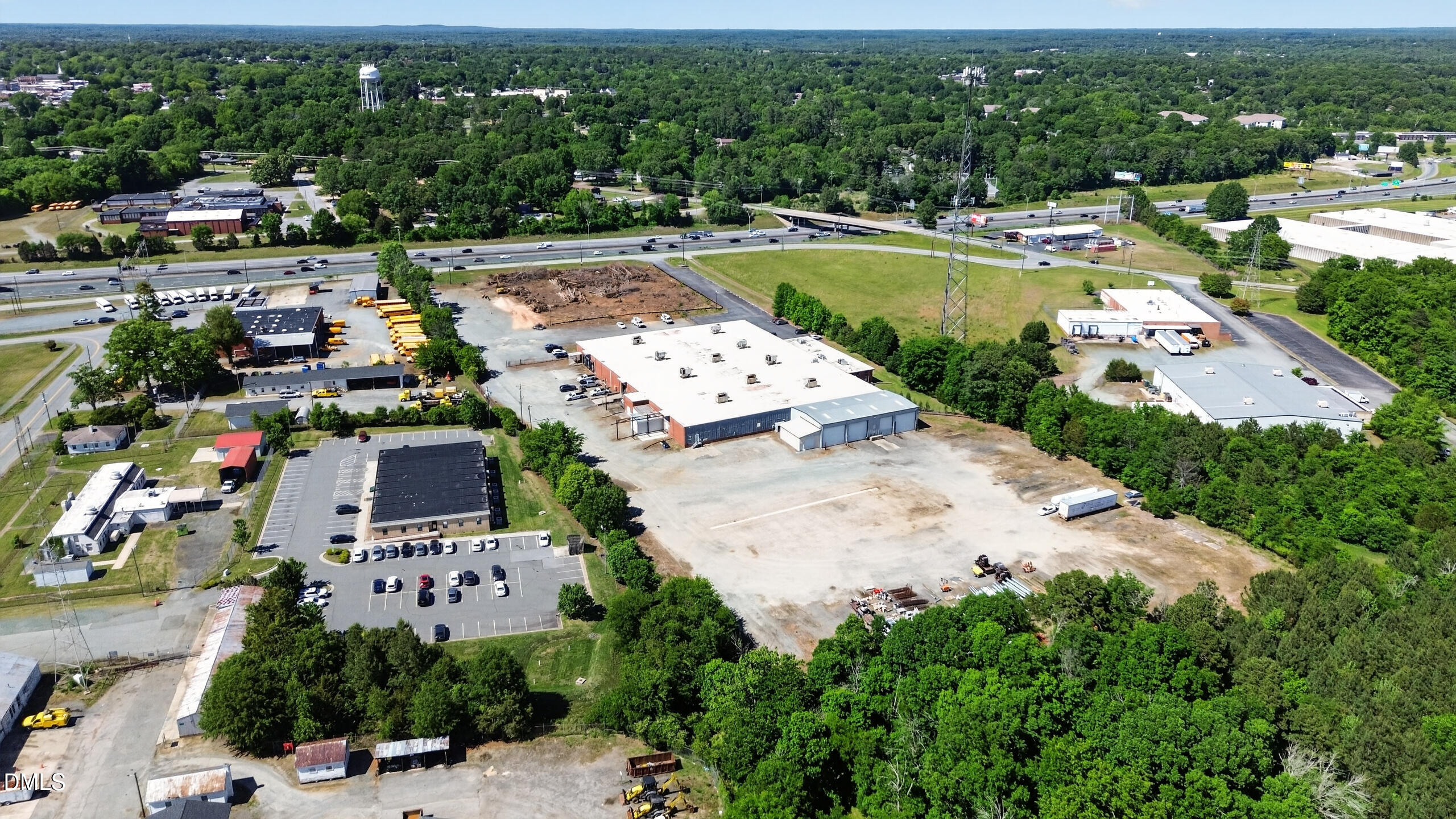 410 E Interstate Service Road Property Photo 30