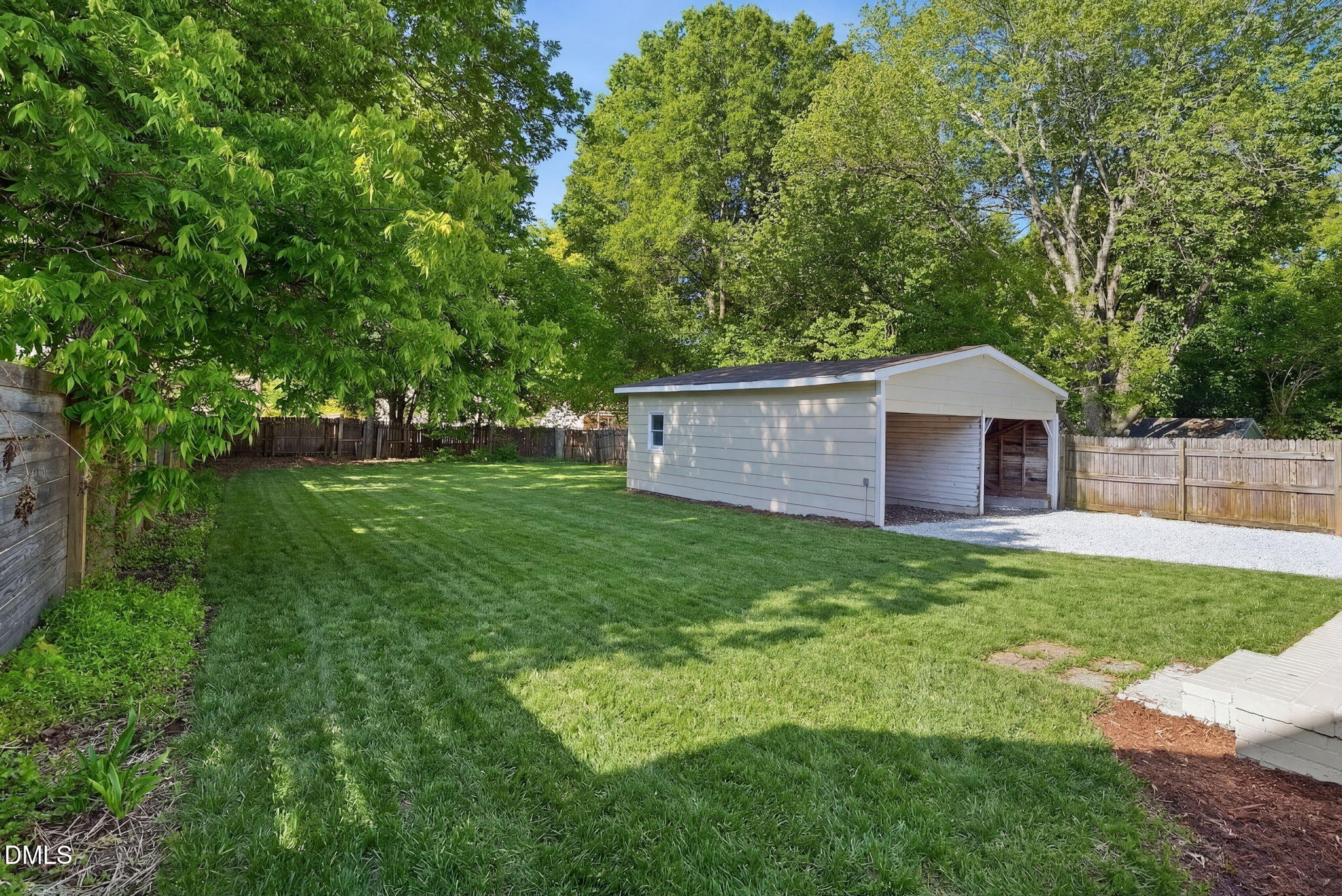 118 Davidson Avenue Property Photo 51