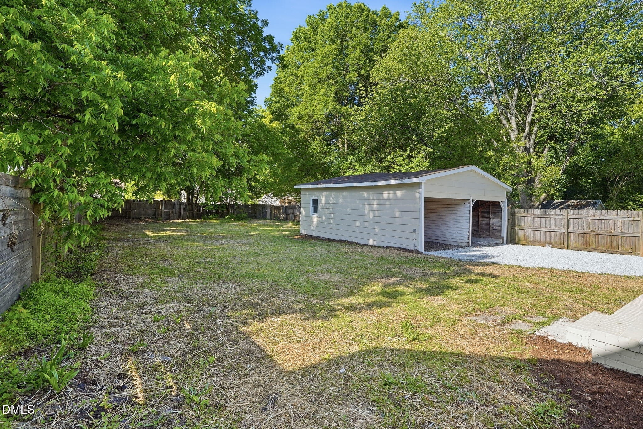 118 Davidson Avenue Property Photo 52