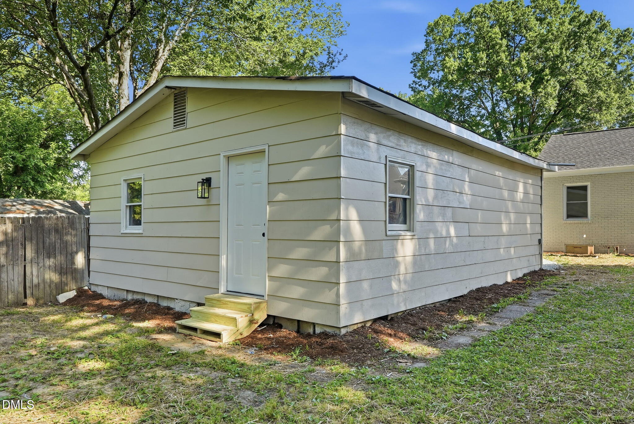 118 Davidson Avenue Property Photo 59