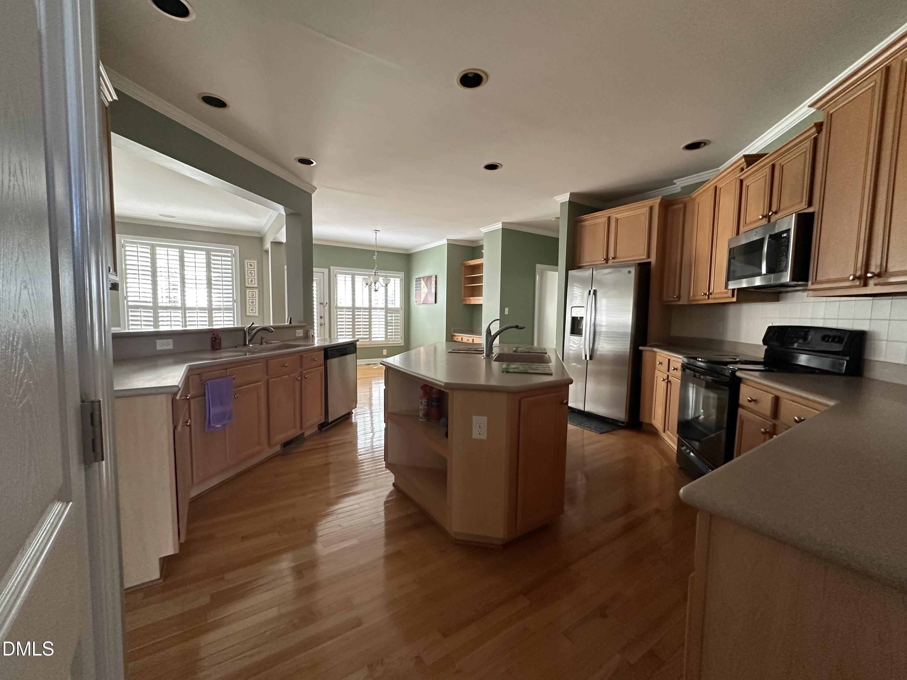 12400 Village Gate Way Property Photo 10