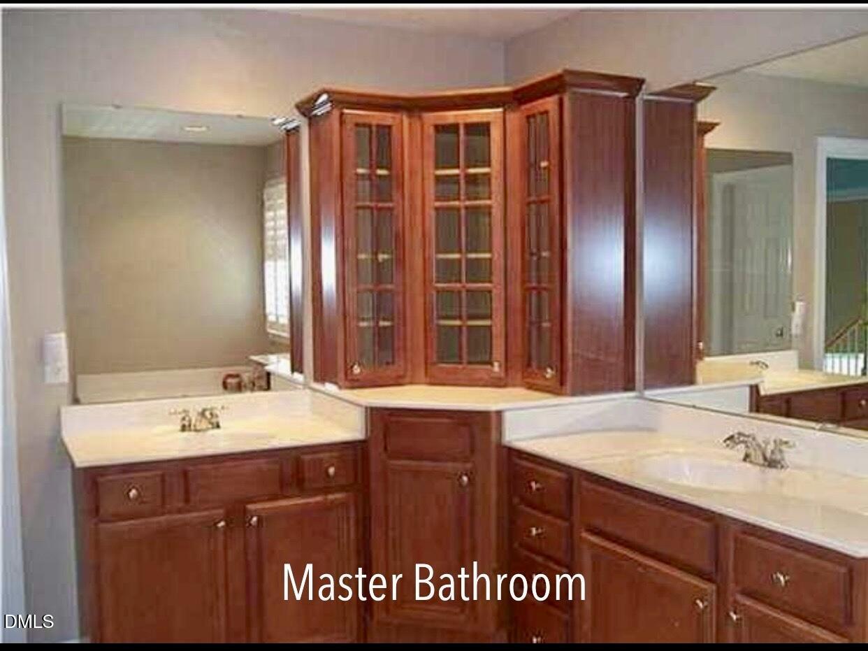 12400 Village Gate Way Property Photo 21