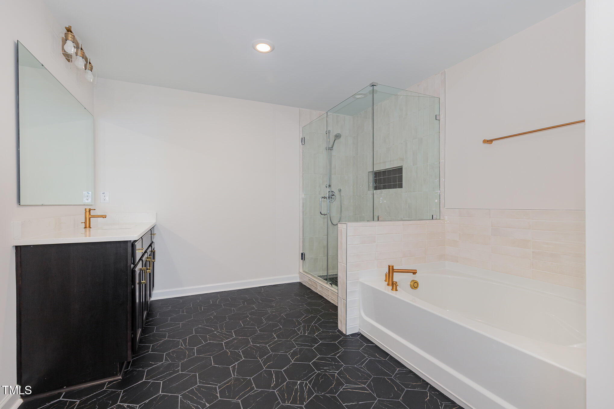 311 Horseshoe Place Property Photo 22