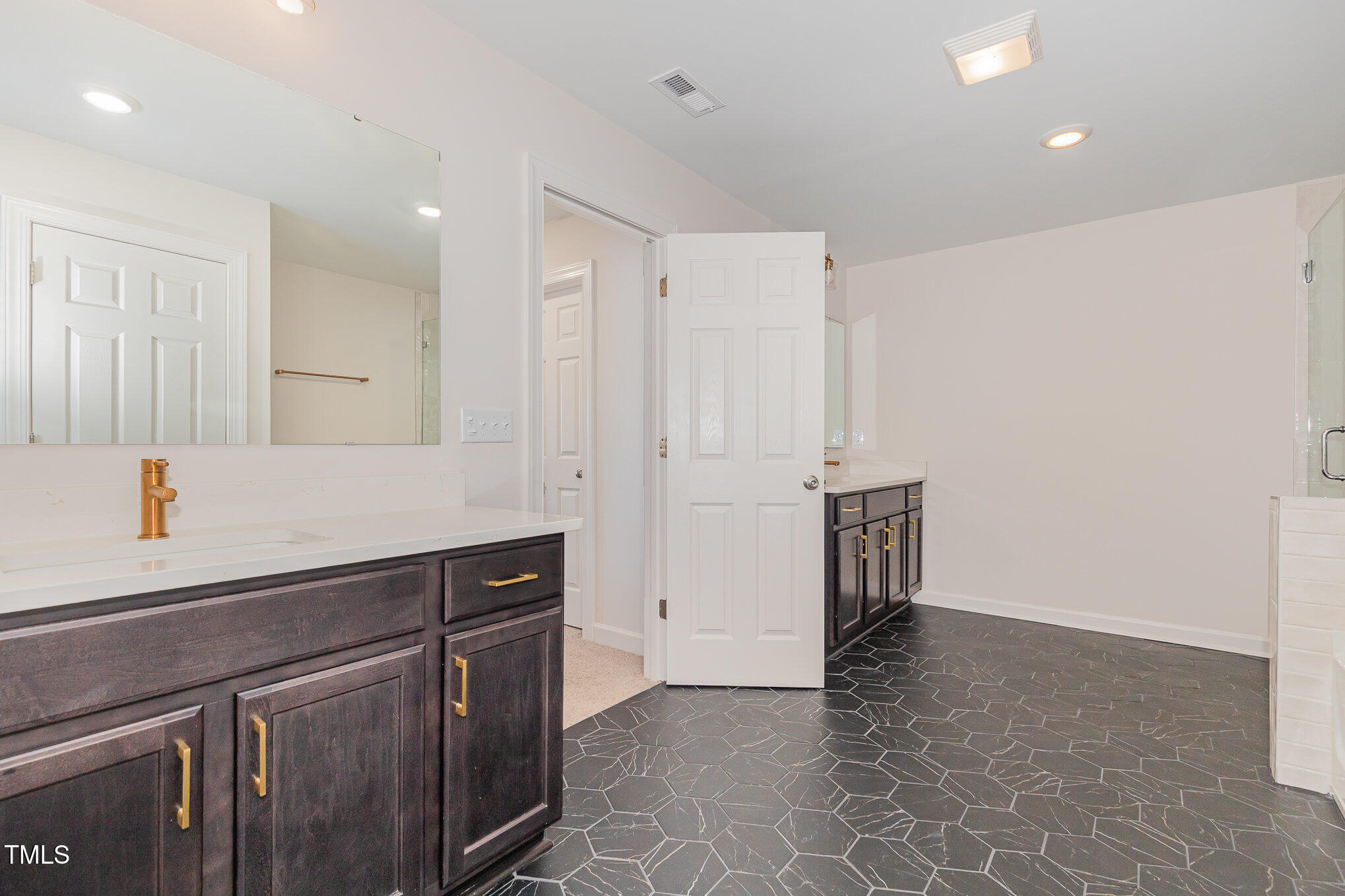 311 Horseshoe Place Property Photo 24
