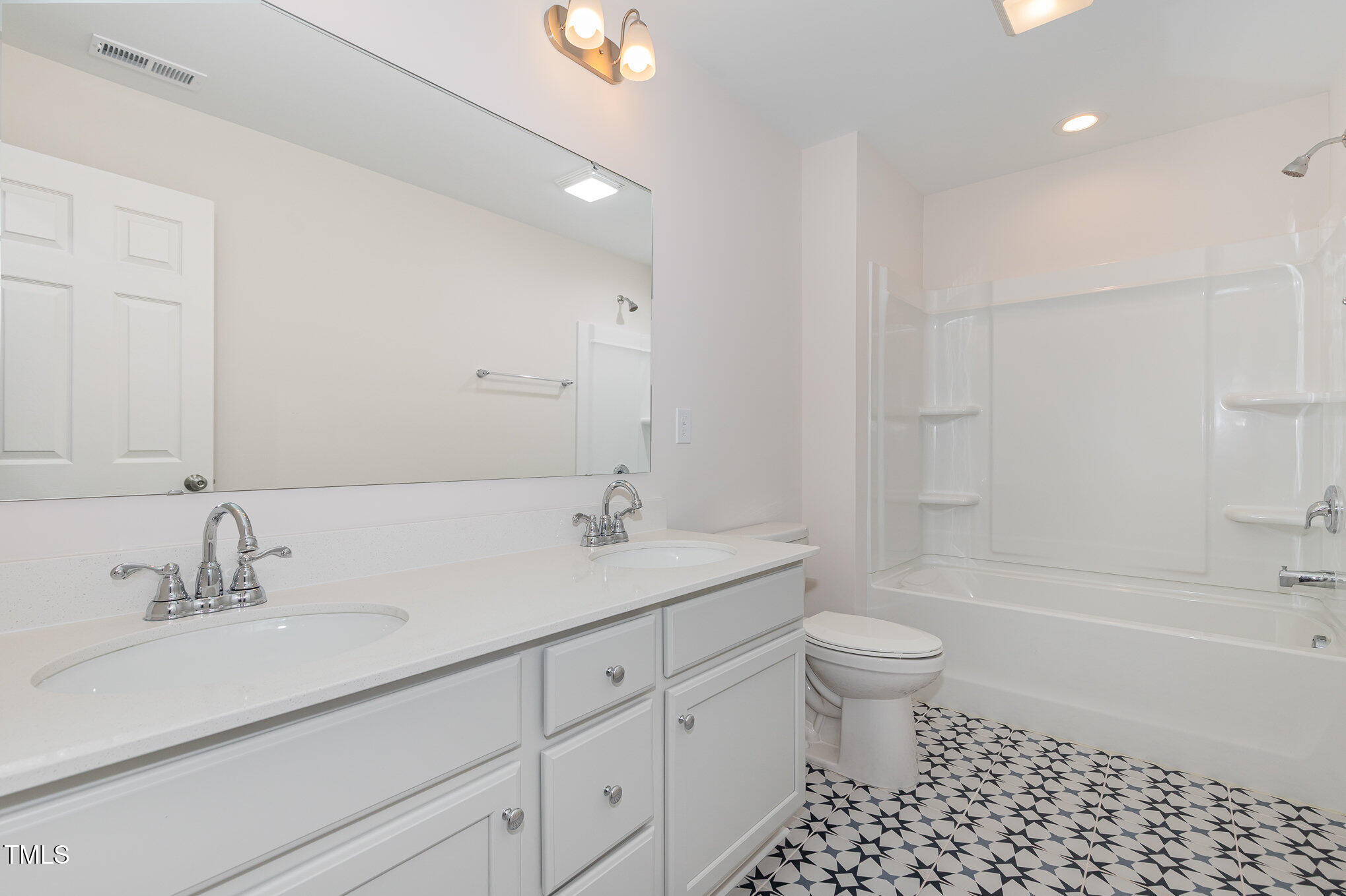 311 Horseshoe Place Property Photo 27