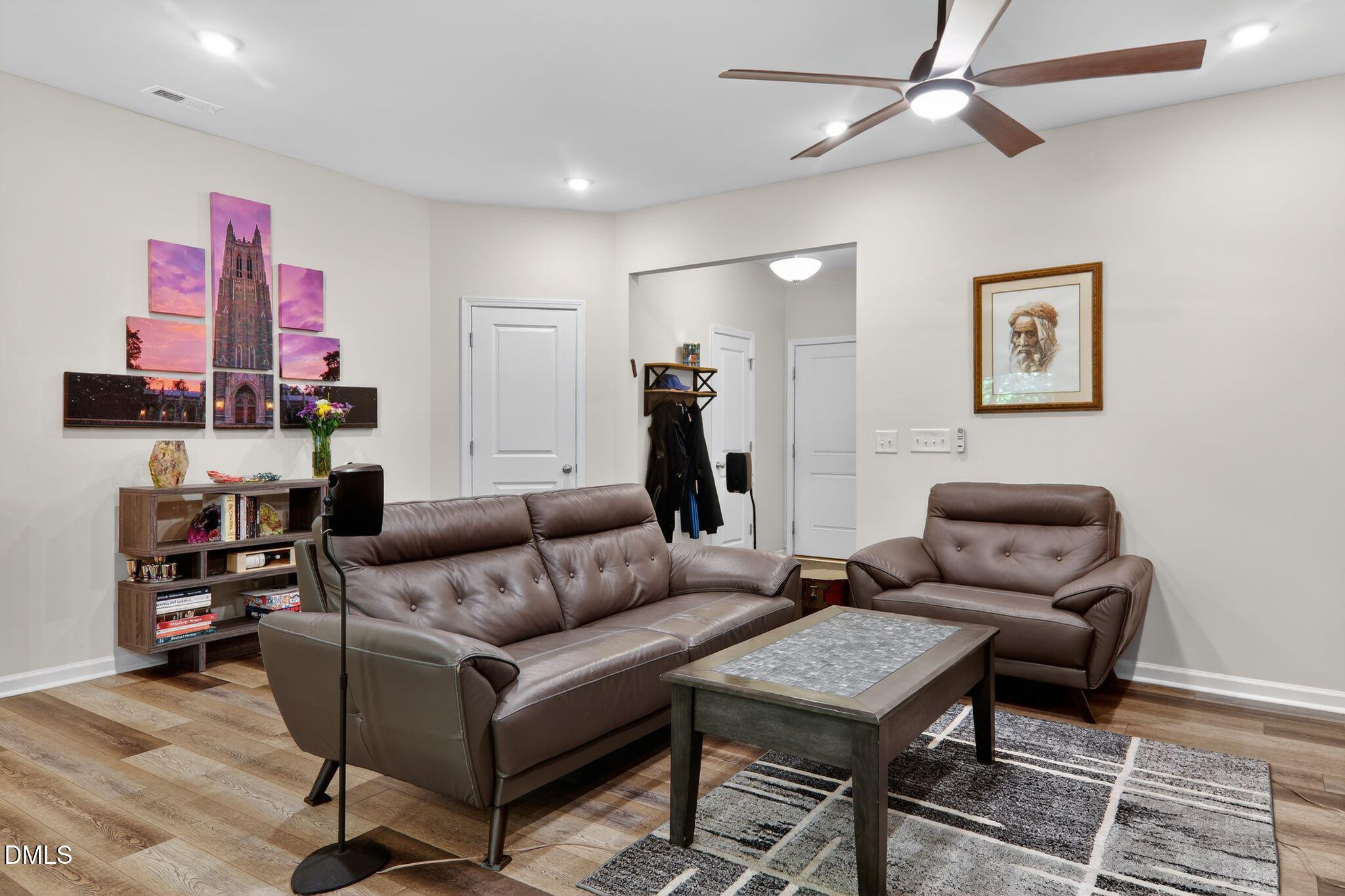 1504 Glacier Drive Property Photo 6