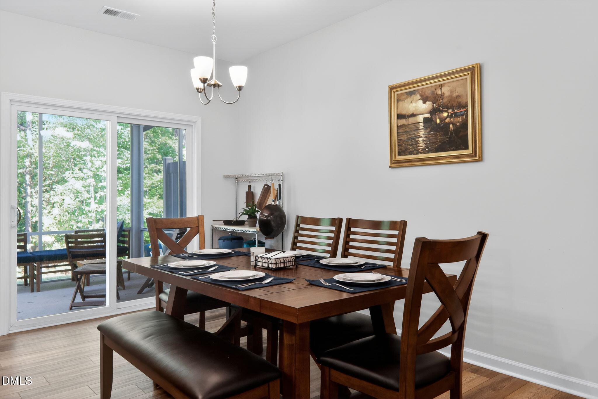 1504 Glacier Drive Property Photo 11