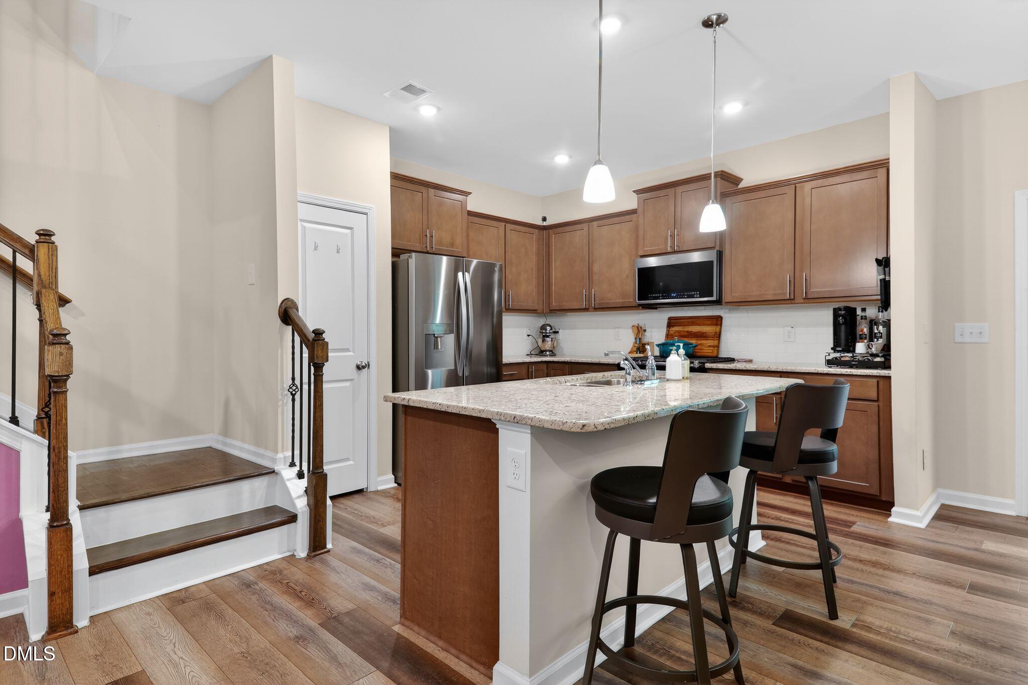 1504 Glacier Drive Property Photo 12