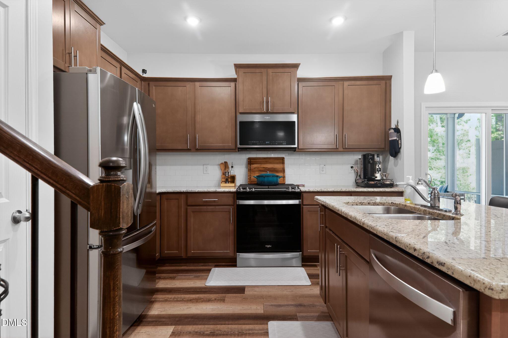 1504 Glacier Drive Property Photo 13